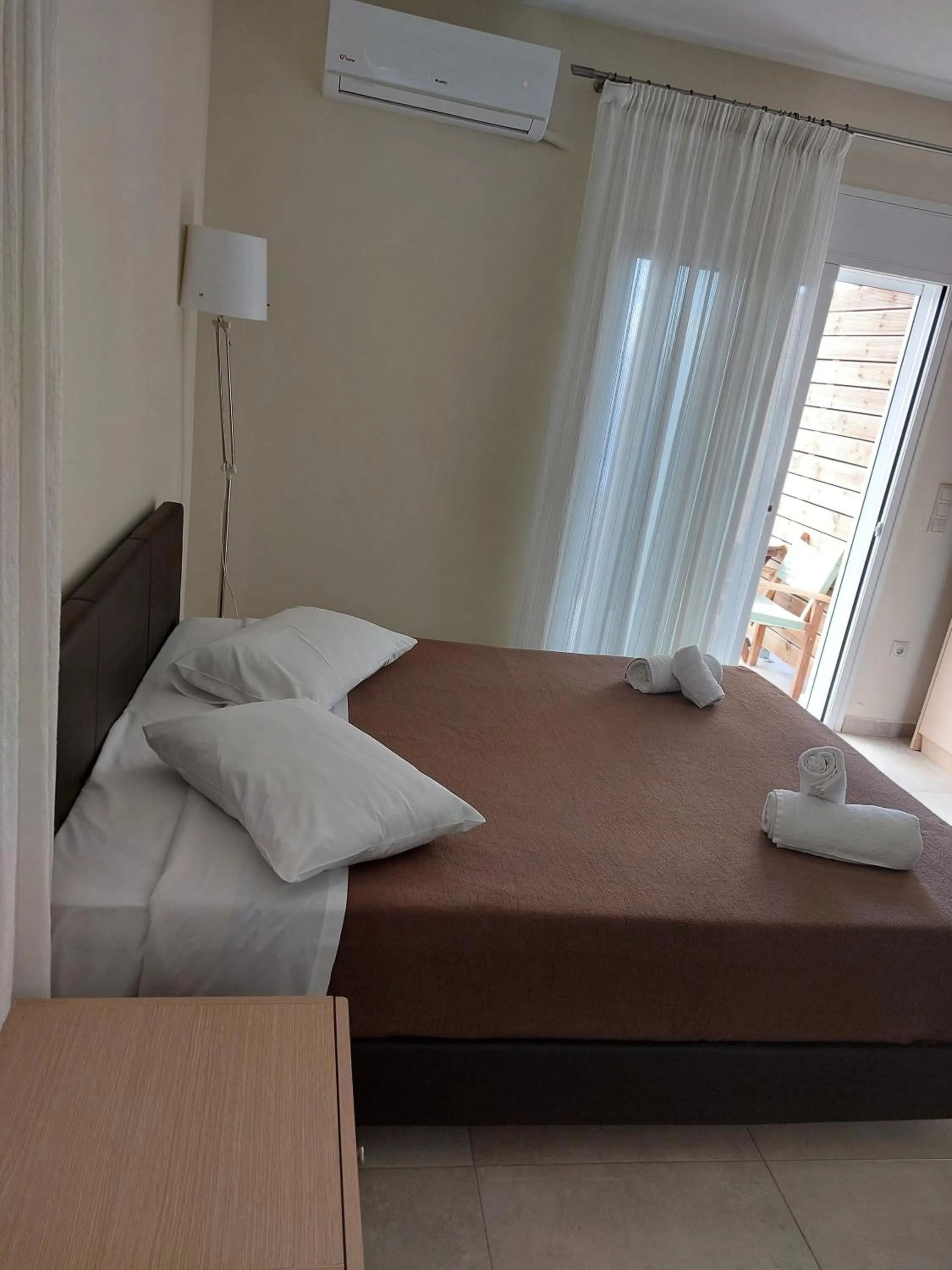 Bed in Aegean View Villa