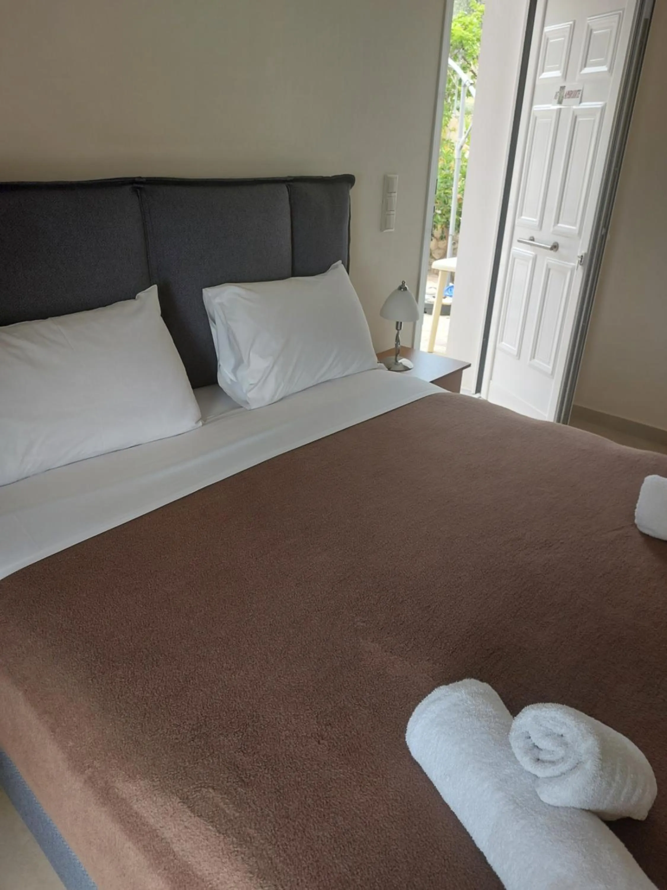 Bed in Aegean View Villa