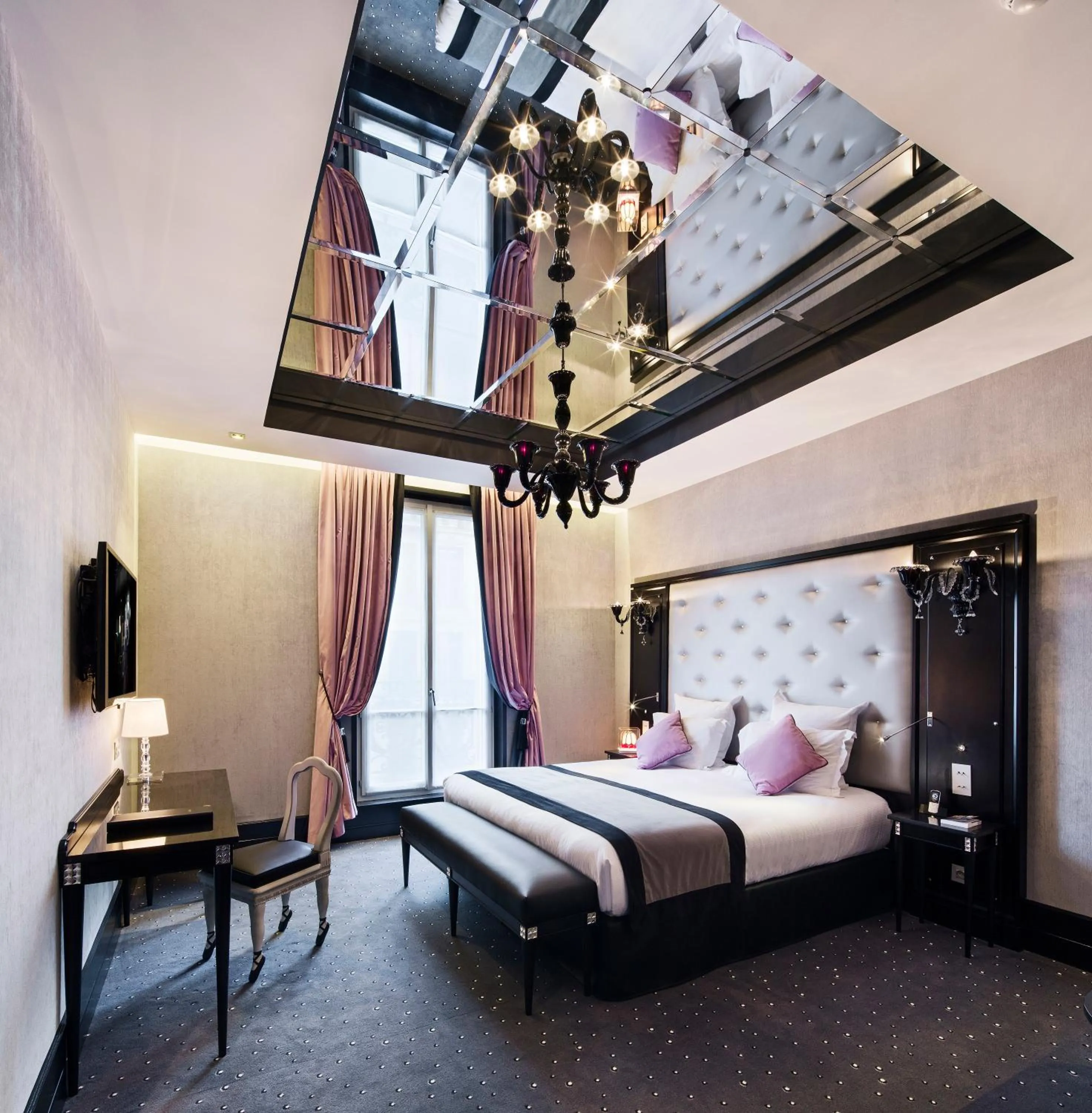 Photo of the whole room, Bed in Maison Albar - Le Diamond