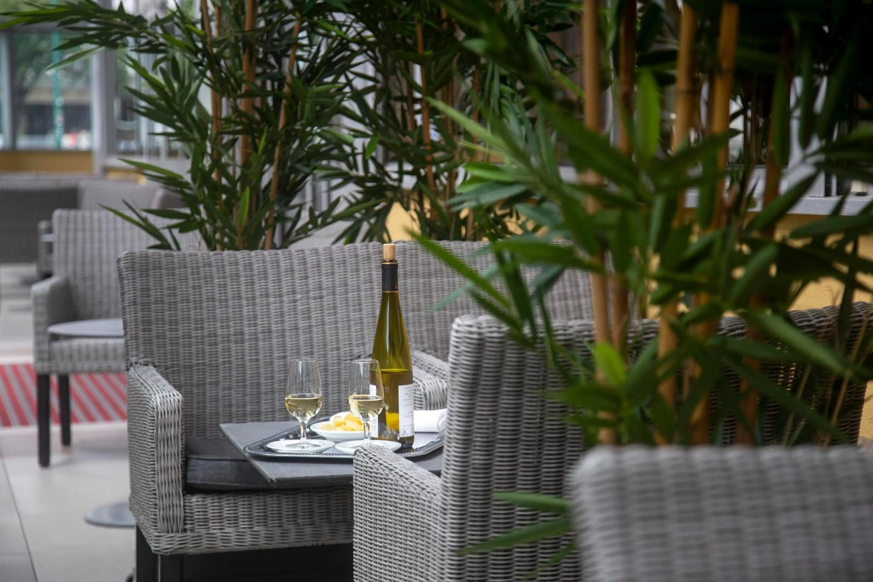 Property building in Hôtel Paradis