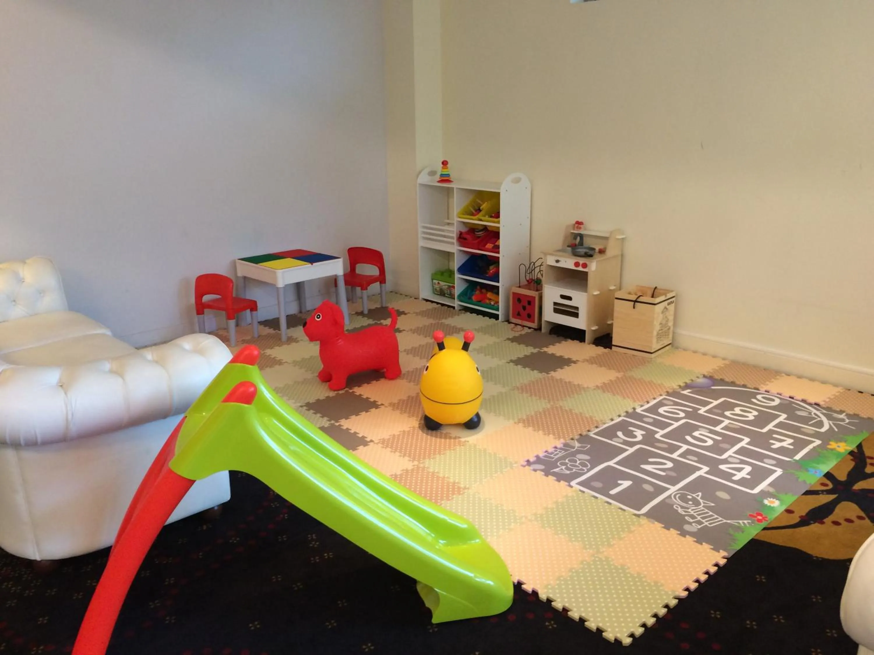 Children play ground in Hôtel Paradis