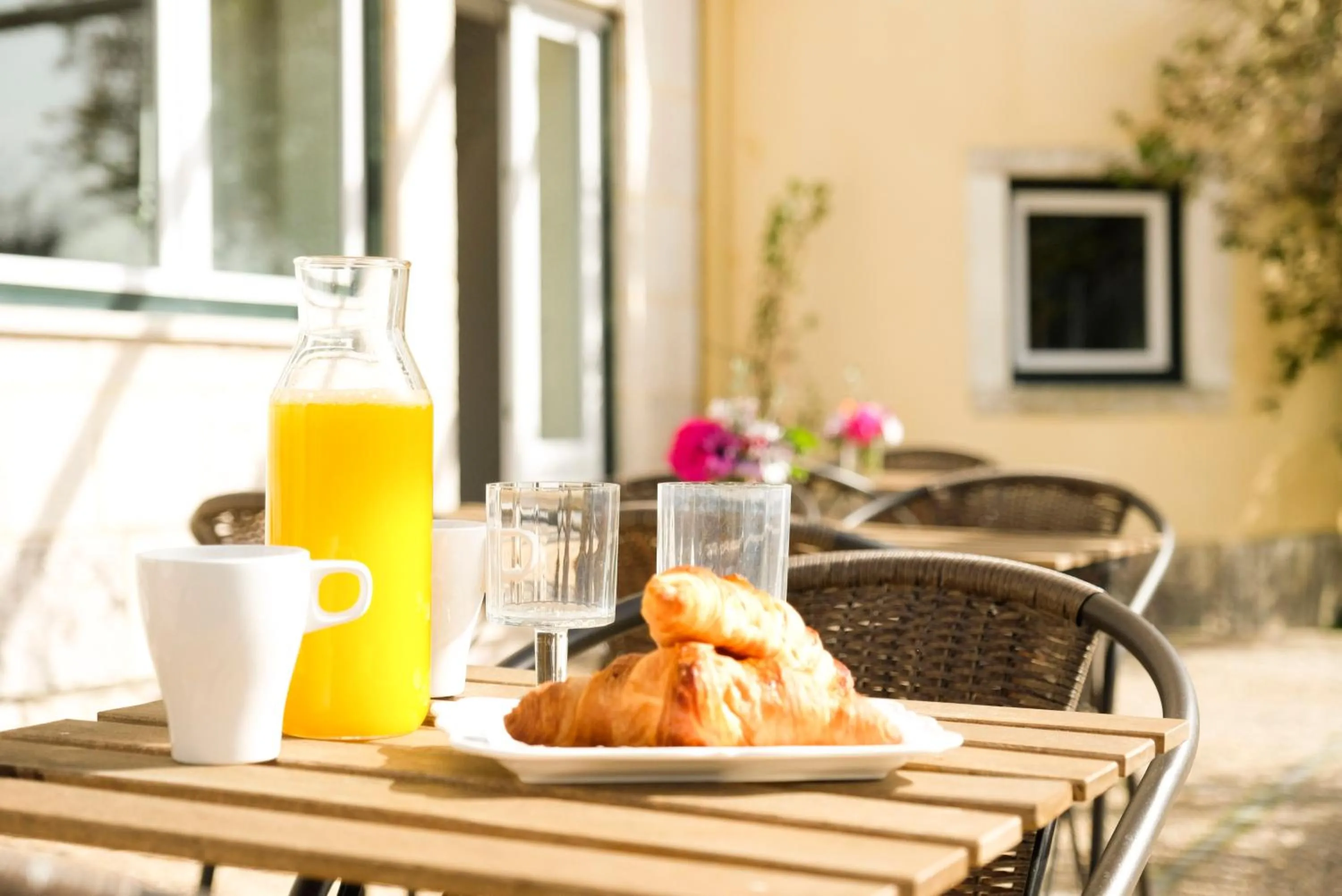 Breakfast in Lisbon Country Villa