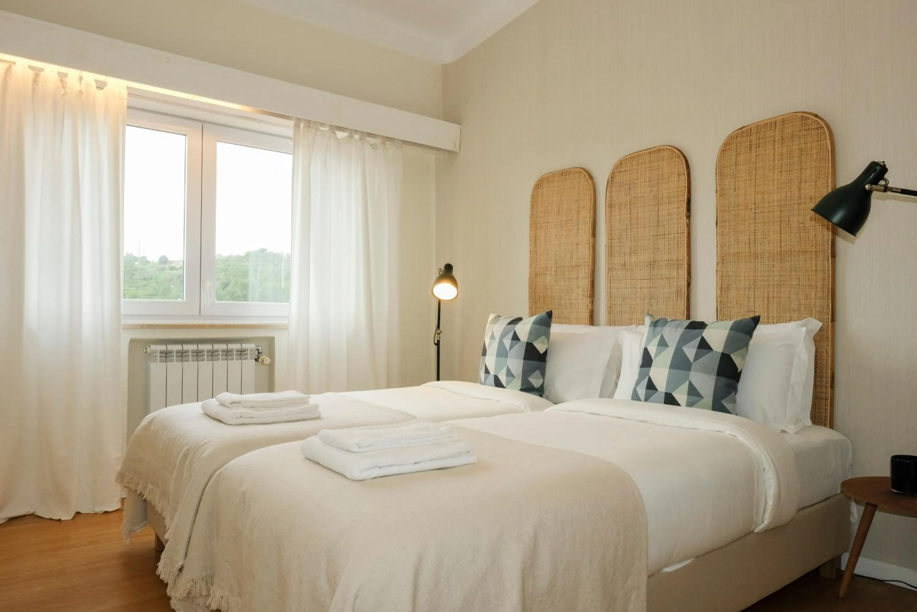 Photo of the whole room, Bed in Lisbon Country Villa