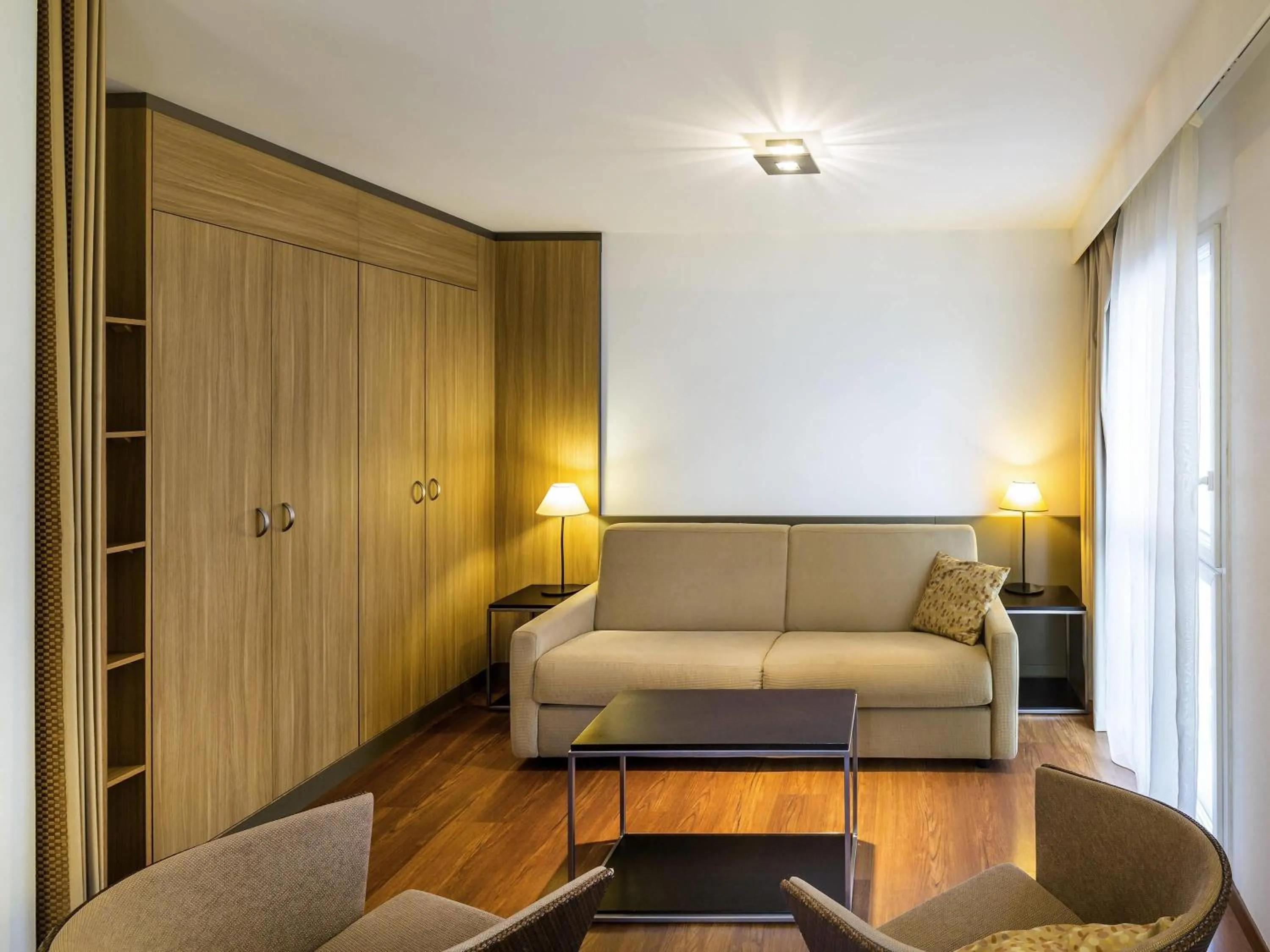 Bedroom in Aparthotel Adagio Nantes Centre