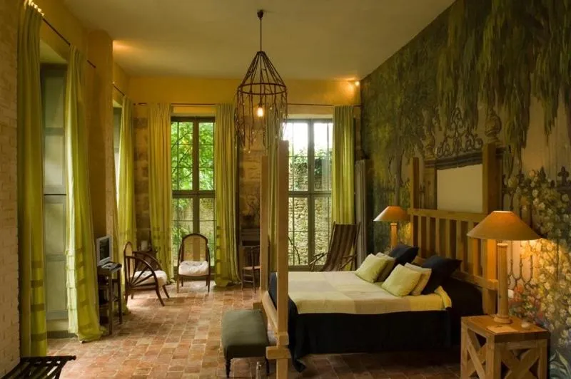 Photo of the whole room, Bed in Château de Saint Paterne