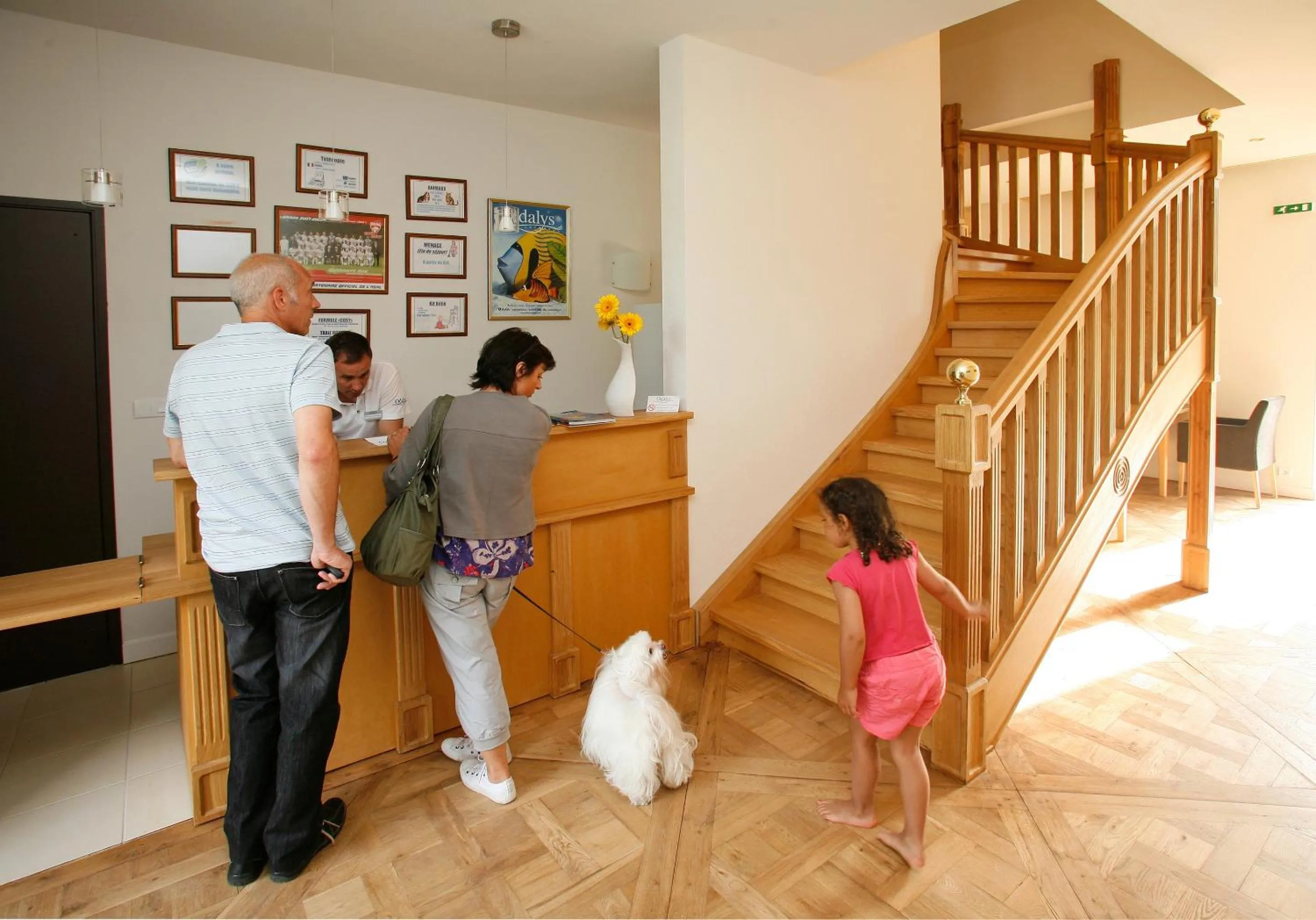 Lobby or reception in Résidence Odalys Le Château de Kéravéon