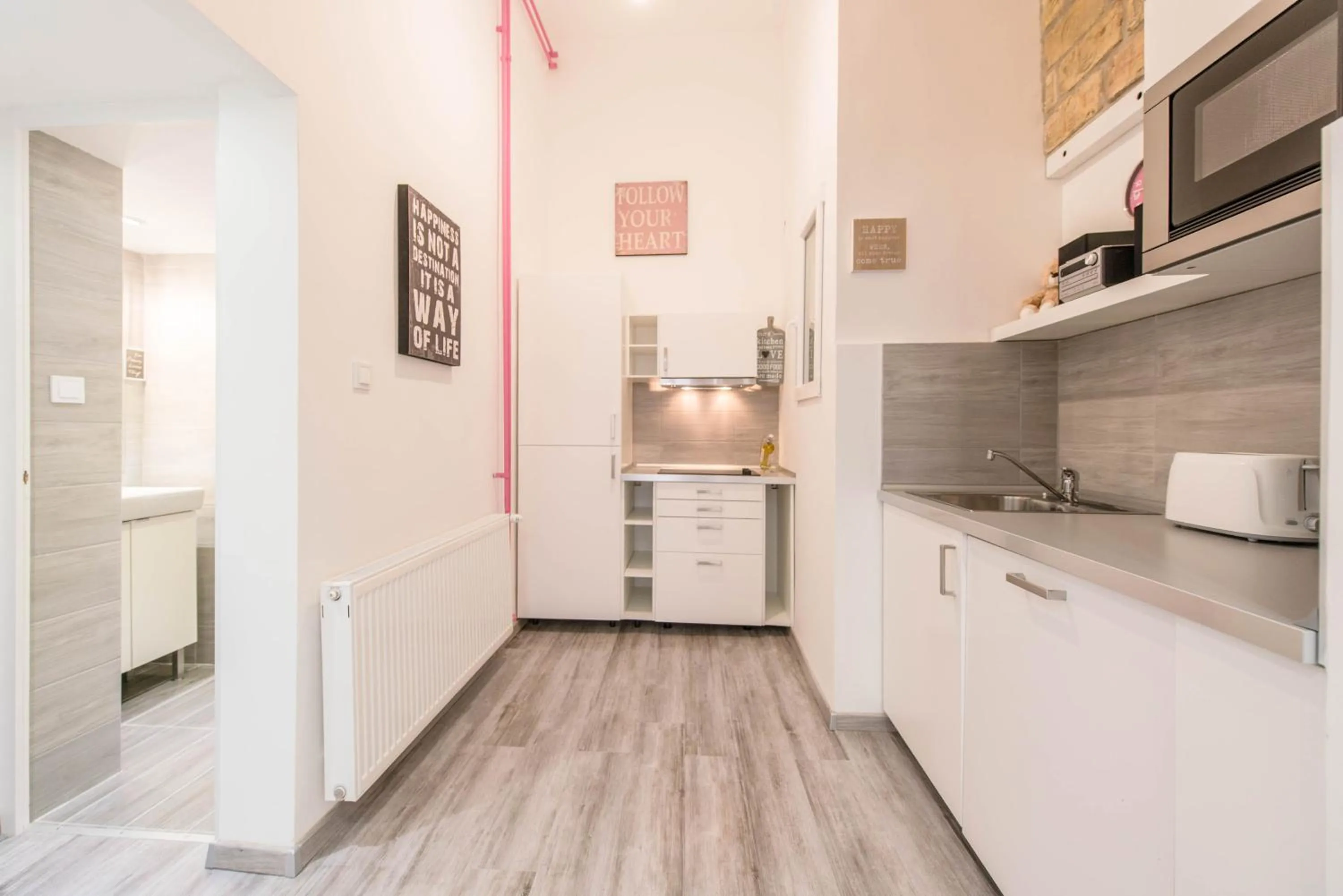 Kitchen or kitchenette in happy home POP