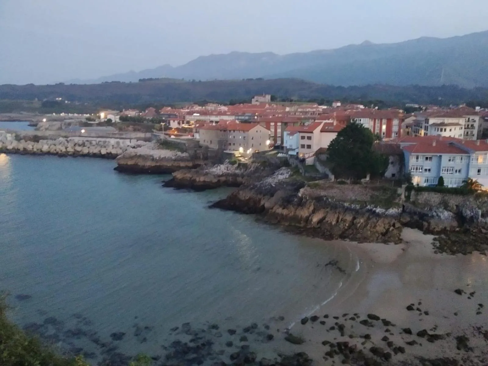 Beach in Hotel Puerto de Llanes
