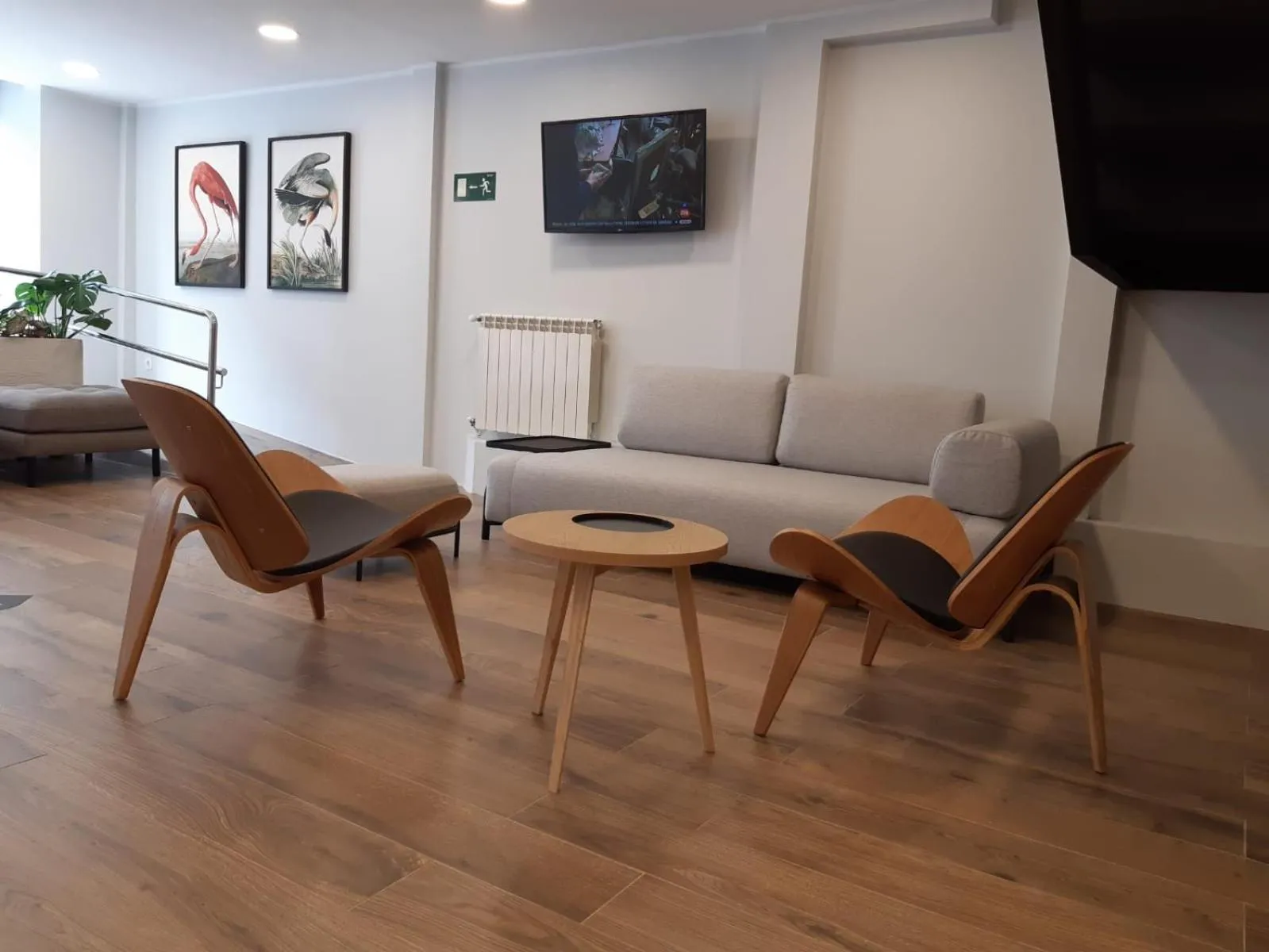 Seating area in Hotel Puerto de Llanes