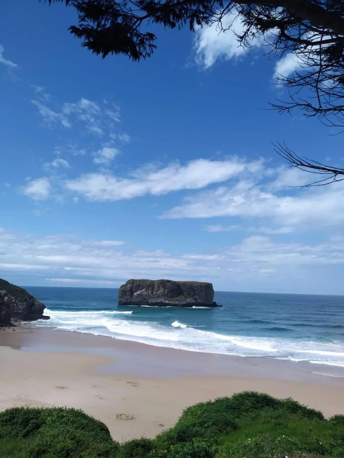 Beach in Hotel Puerto de Llanes