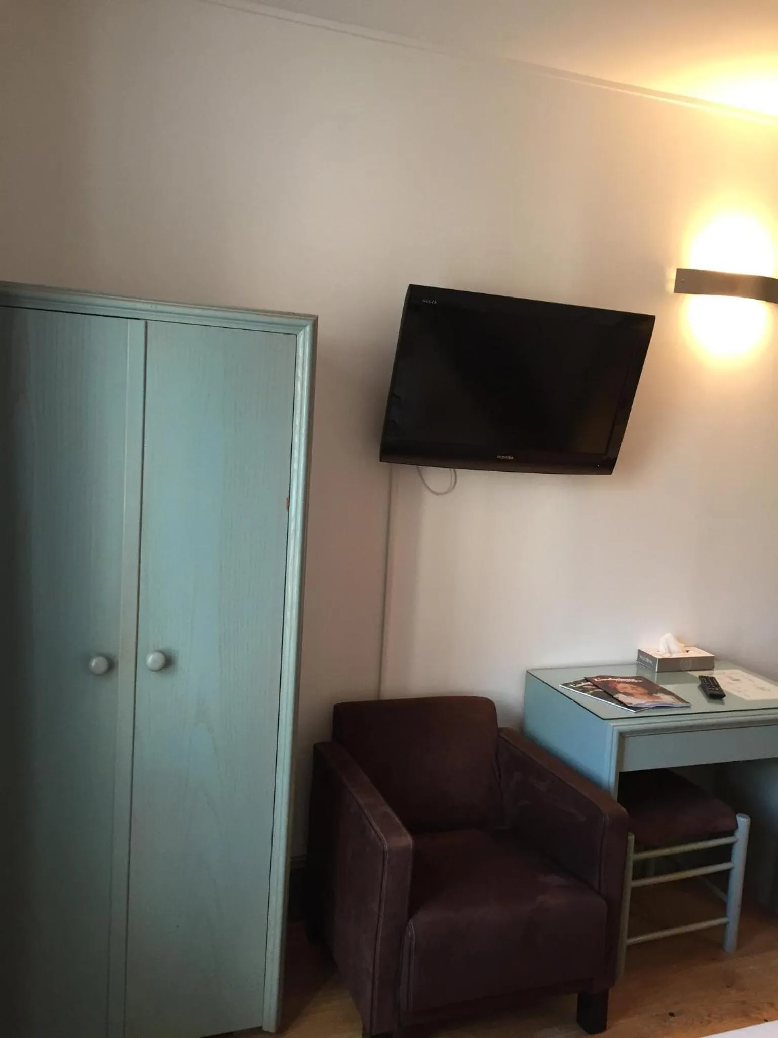 Decorative detail in Hotel Des Falaises