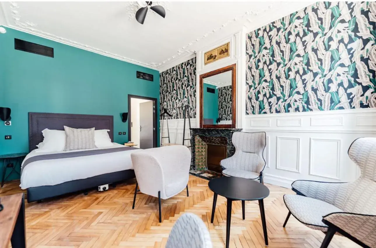 Queen Studio - Disability Access in annex building in La villa 10 HÔTEL SPA Queen Studio - Disability Access in annex building in La villa 10 HÔTEL SPA