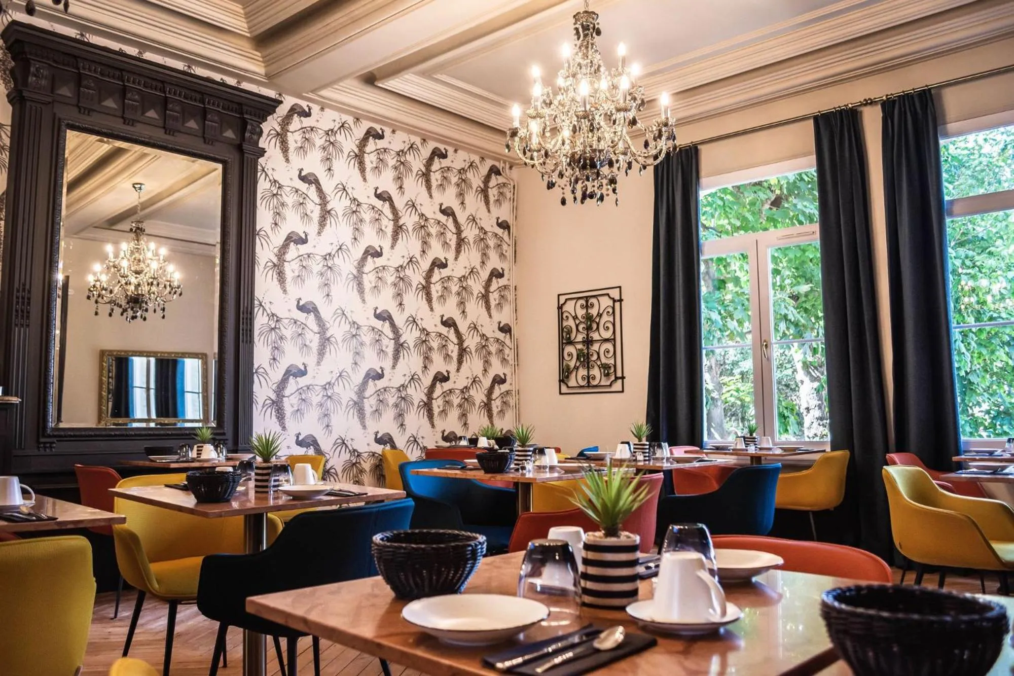 Continental breakfast in La villa 10 HÔTEL SPA