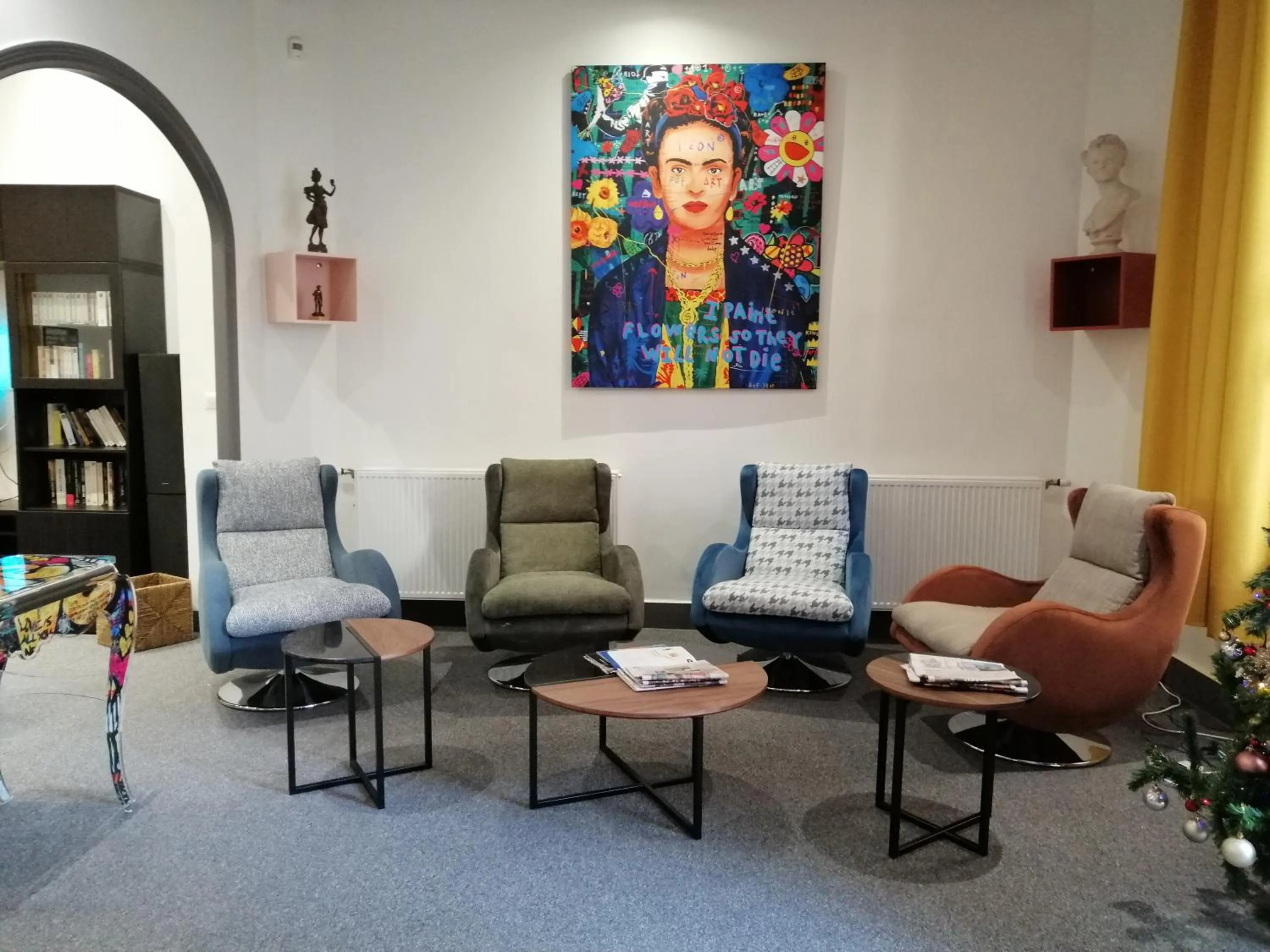 Library in Hotel Moderne Vichy Soirée étape