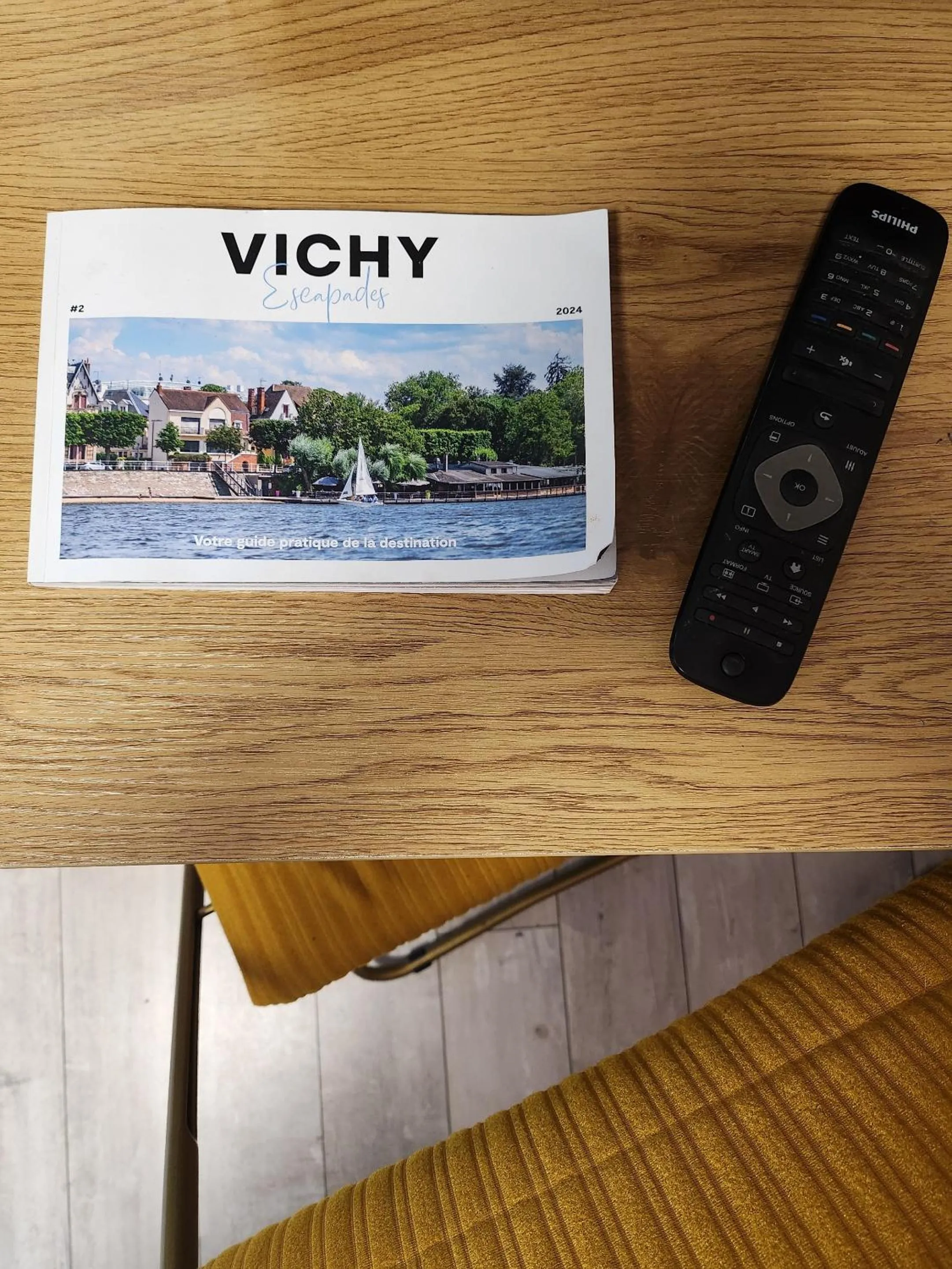 Bedroom in Ariane Hôtel