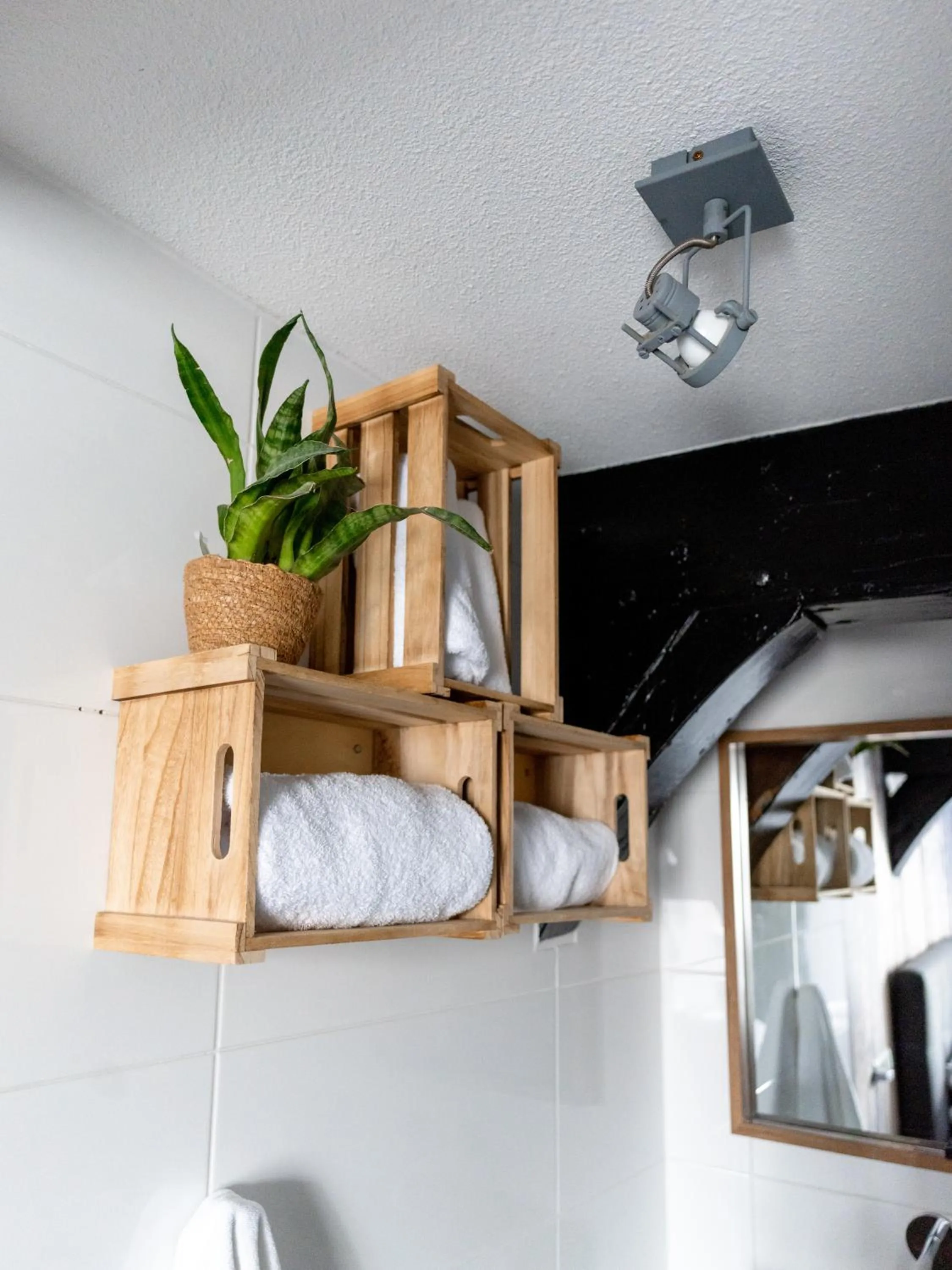 Decorative detail in Wolf Hotel Kitchen & Bar