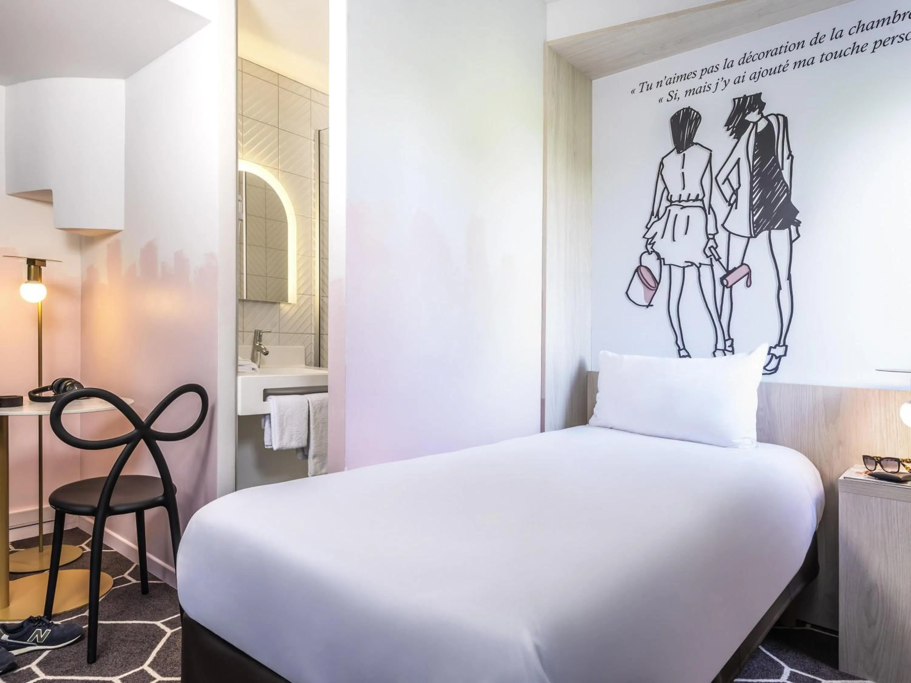 Bedroom, Bed in ibis Styles Sceaux Paris Sud