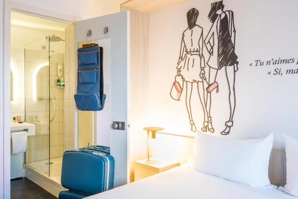 Bedroom, Bed in ibis Styles Sceaux Paris Sud