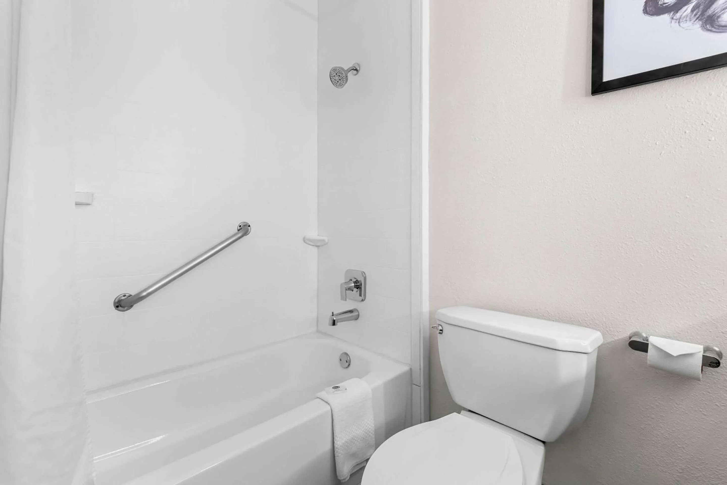 Bathroom in Comfort Suites Denver North - Westminster