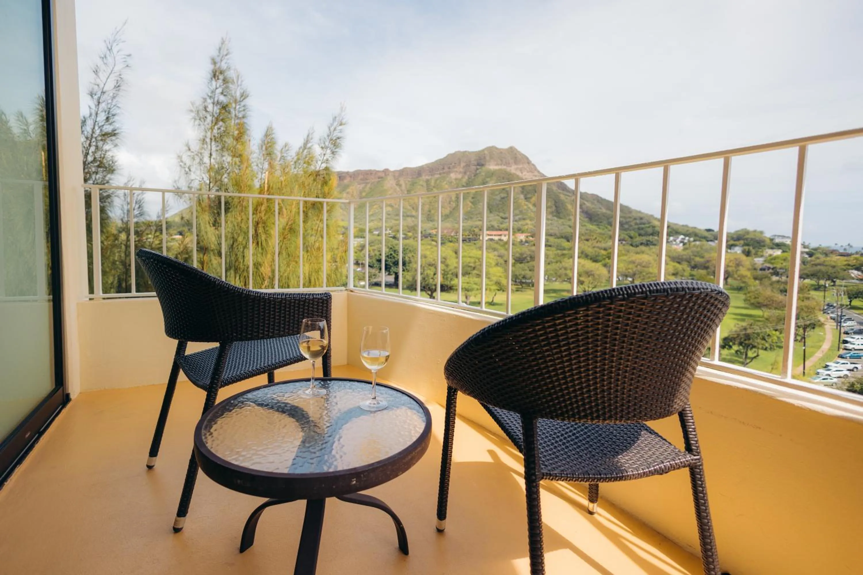 Balcony/Terrace in Lotus Honolulu at Diamond Head