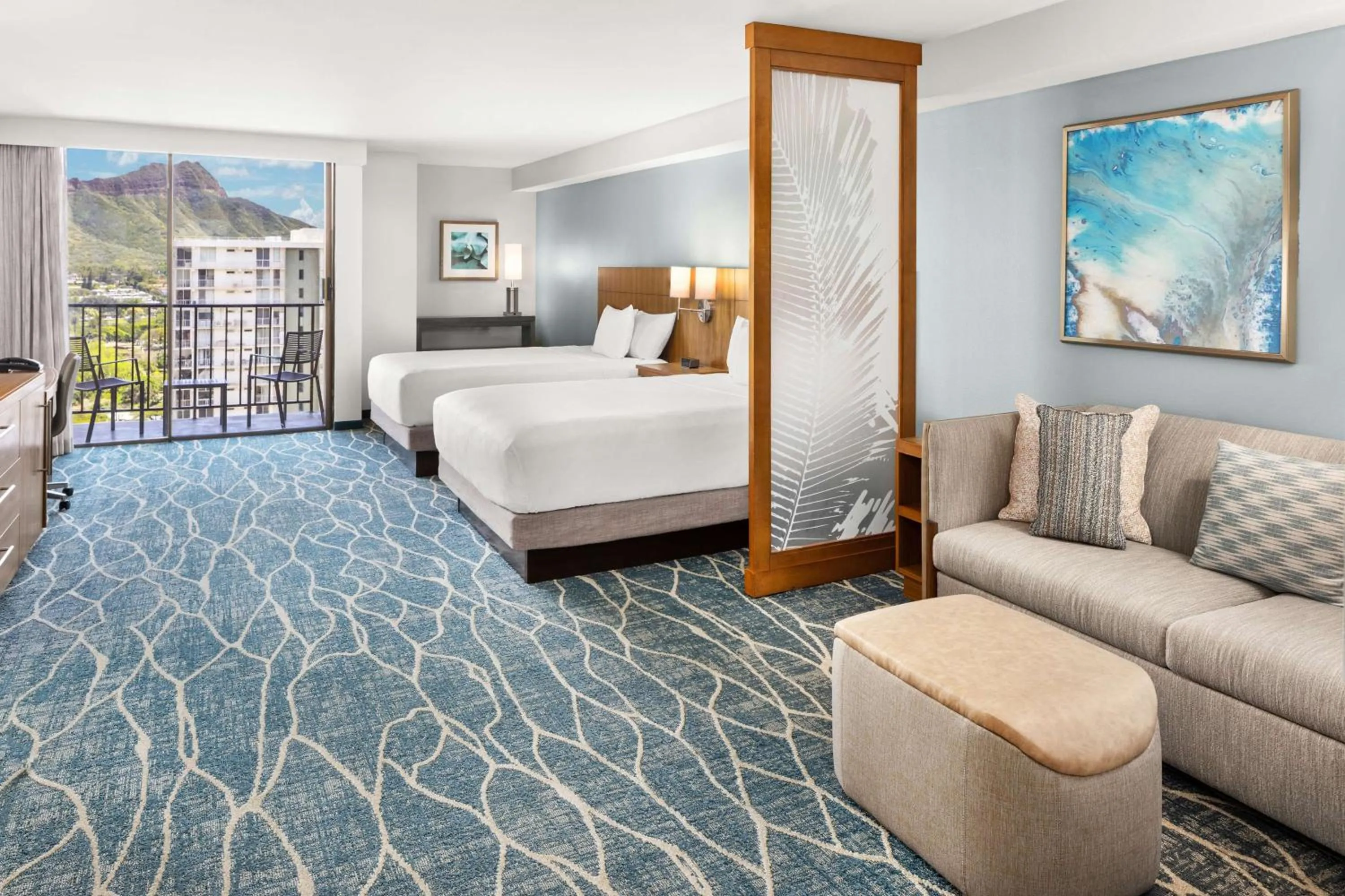 Bedroom, Bed in Hyatt Place Waikiki Beach