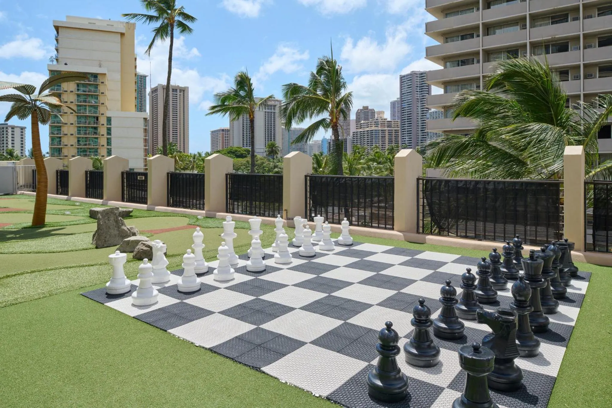 Area and facilities in Holiday Inn Express Waikiki by IHG