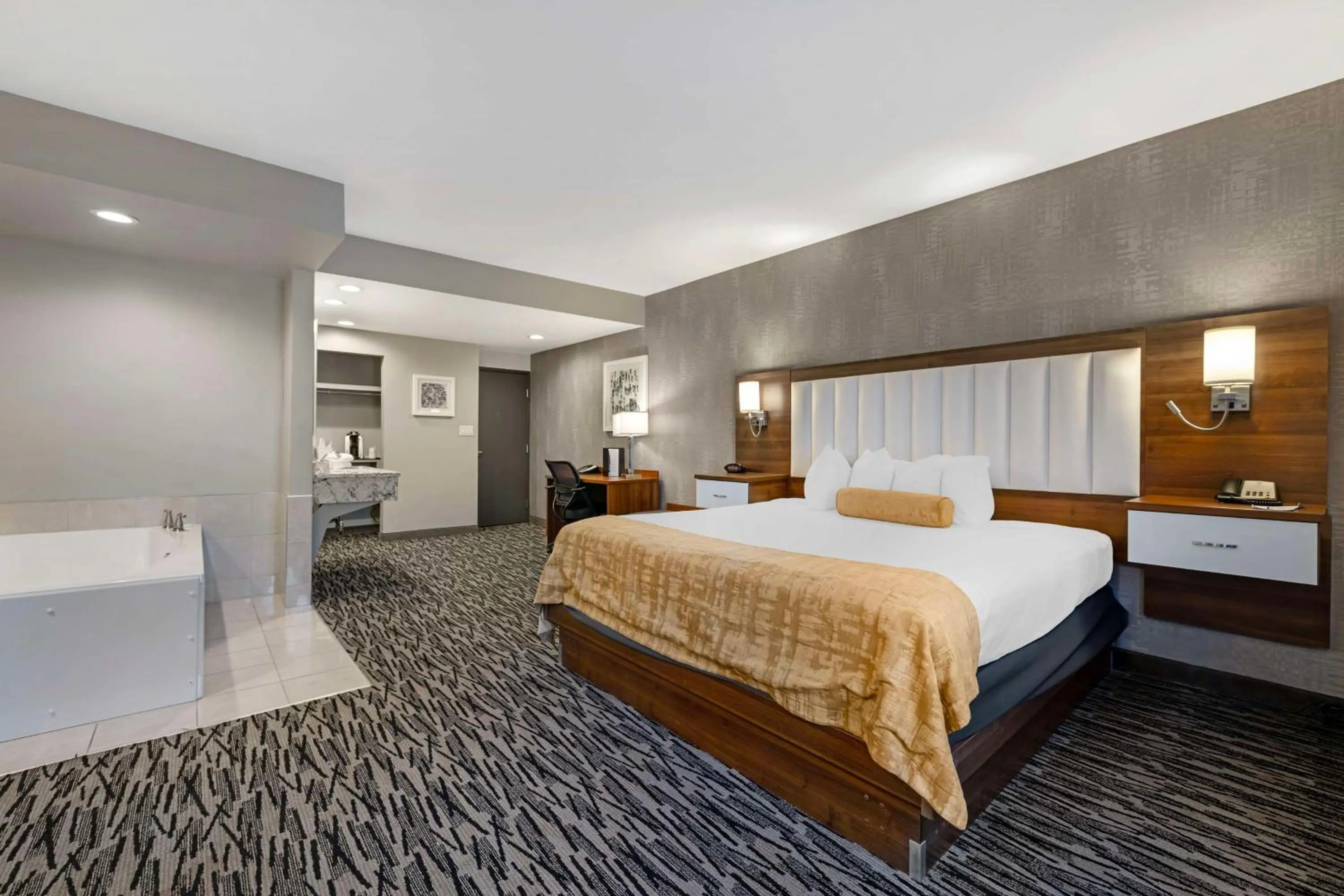 Bedroom, Bed in Best Western On The Avenue