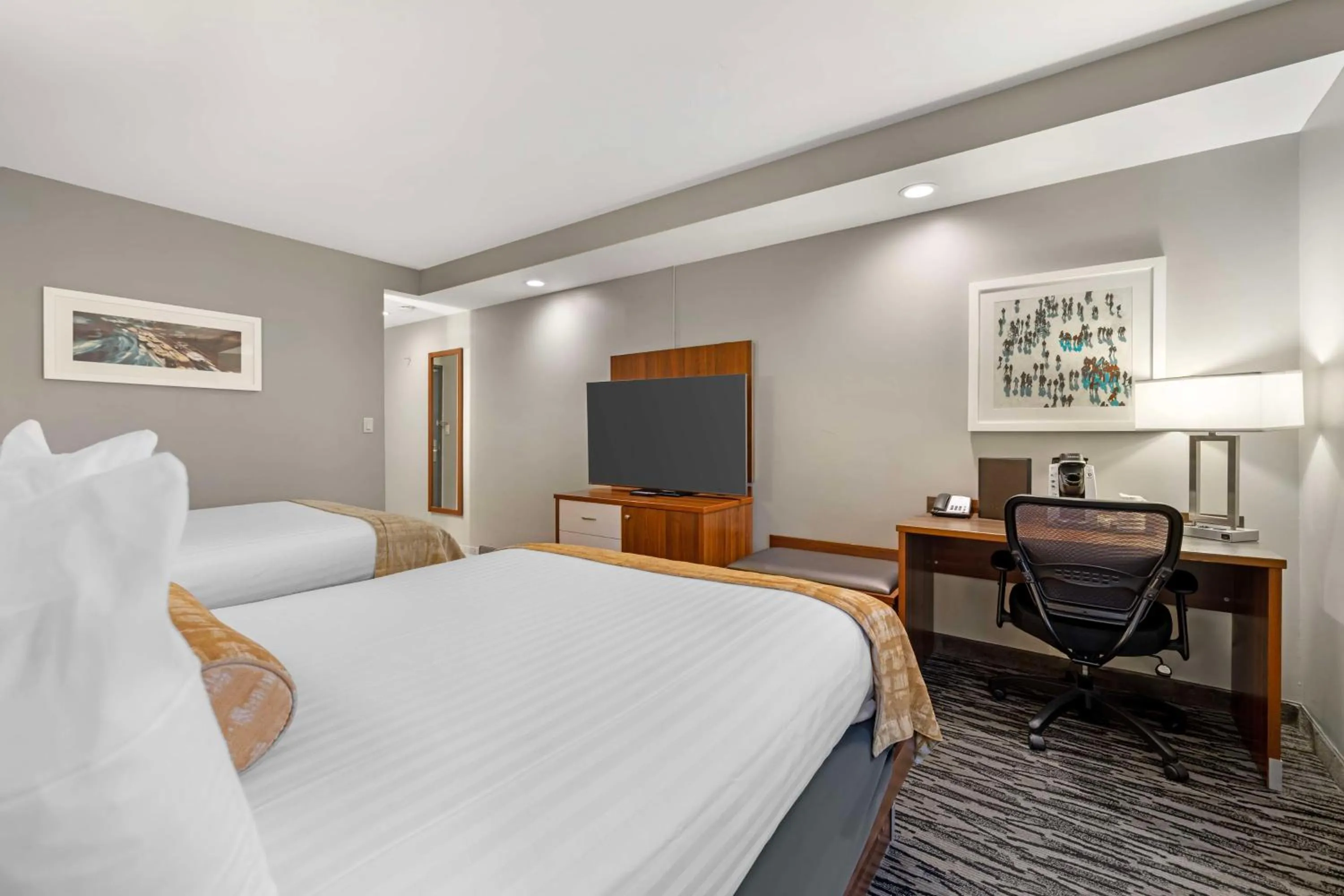 Bedroom, Bed in Best Western On The Avenue