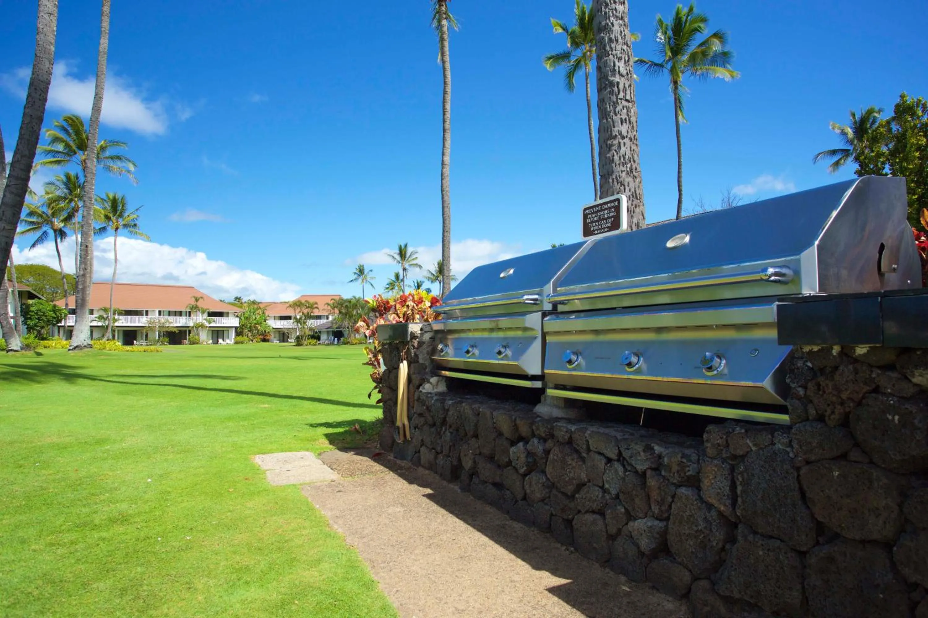 BBQ facilities in Kiahuna Plantation and Beach Bungalows by Castle
