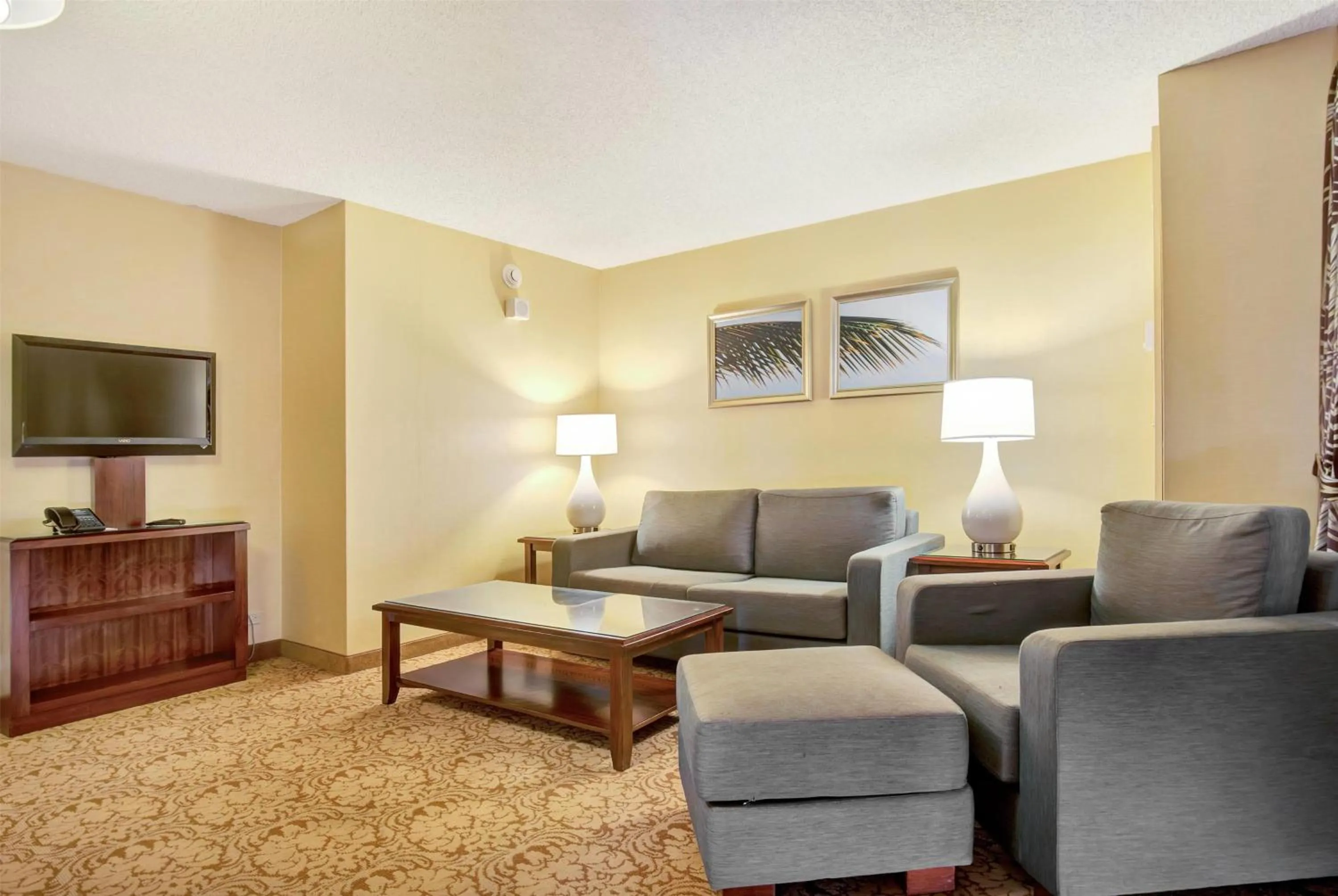 Photo of the whole room in Hilo Hawaiian Hotel, Trademark Collection by Wyndham