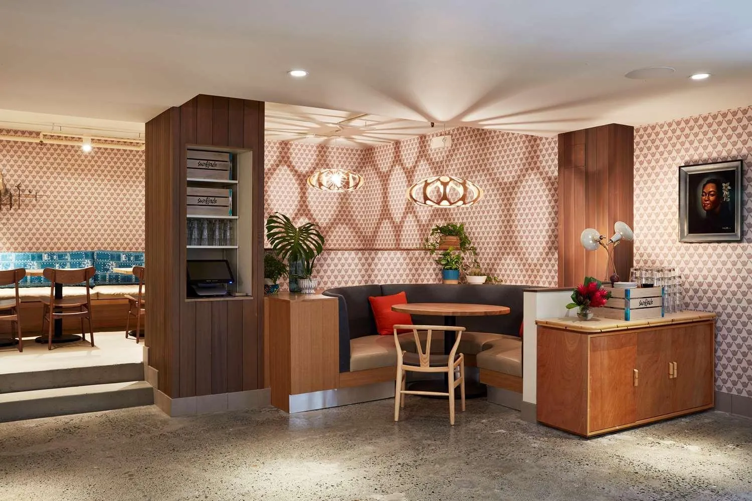 Restaurant/places to eat in The Surfjack Hotel & Swim Club