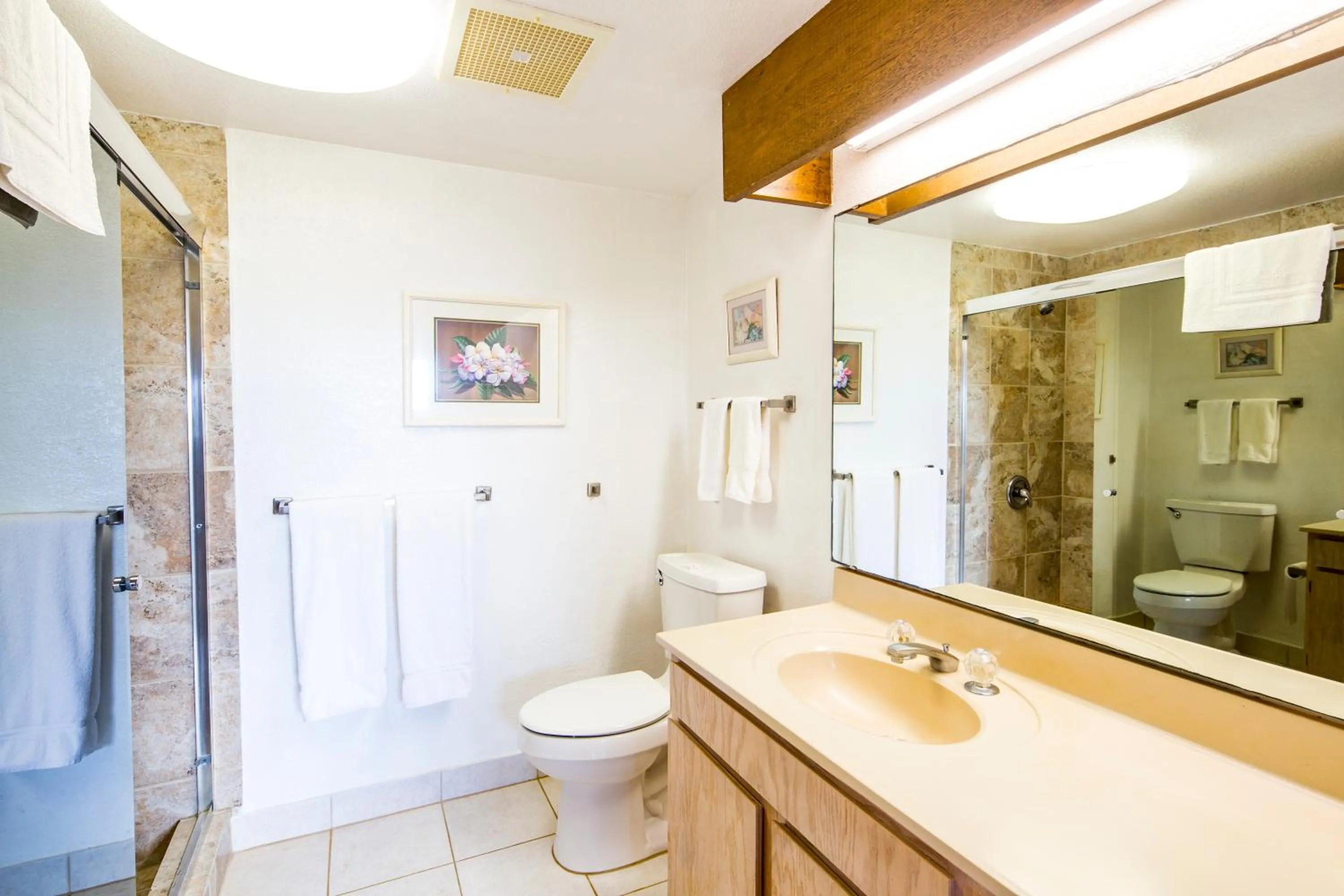 Bathroom in Castle At Makahuena At Poipu