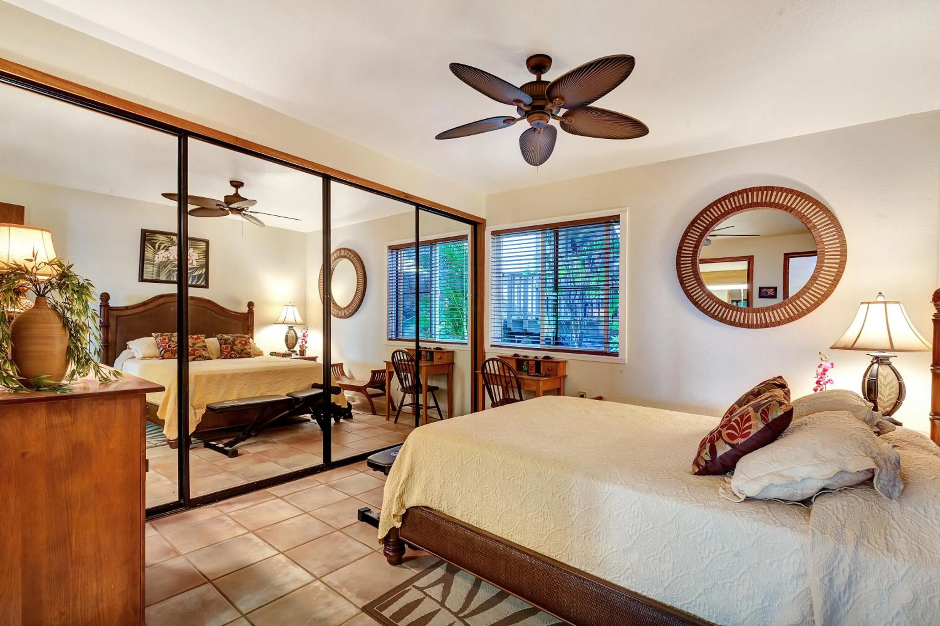 Bedroom, Bed in Castle At Makahuena At Poipu