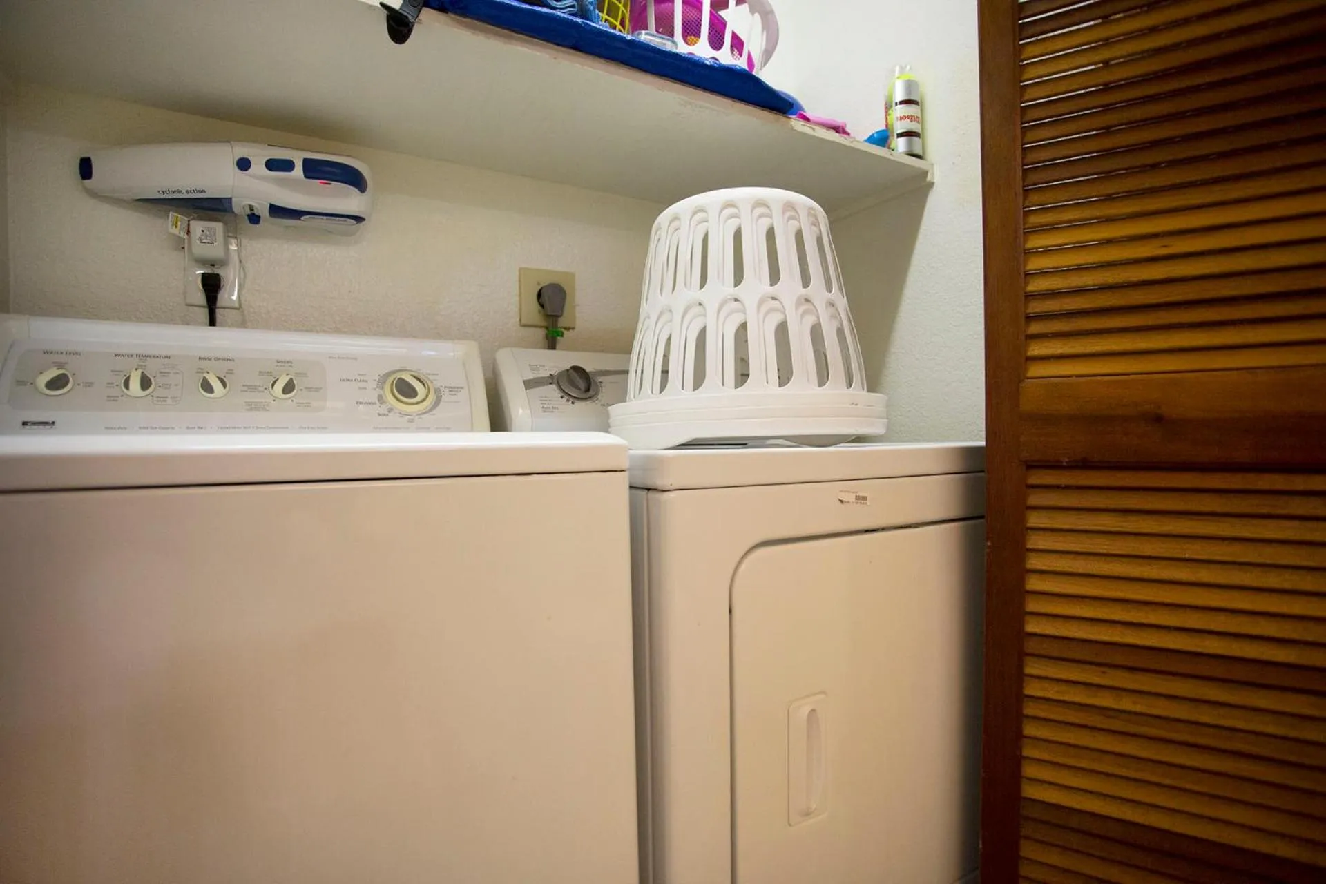 Property building in Castle At Makahuena At Poipu