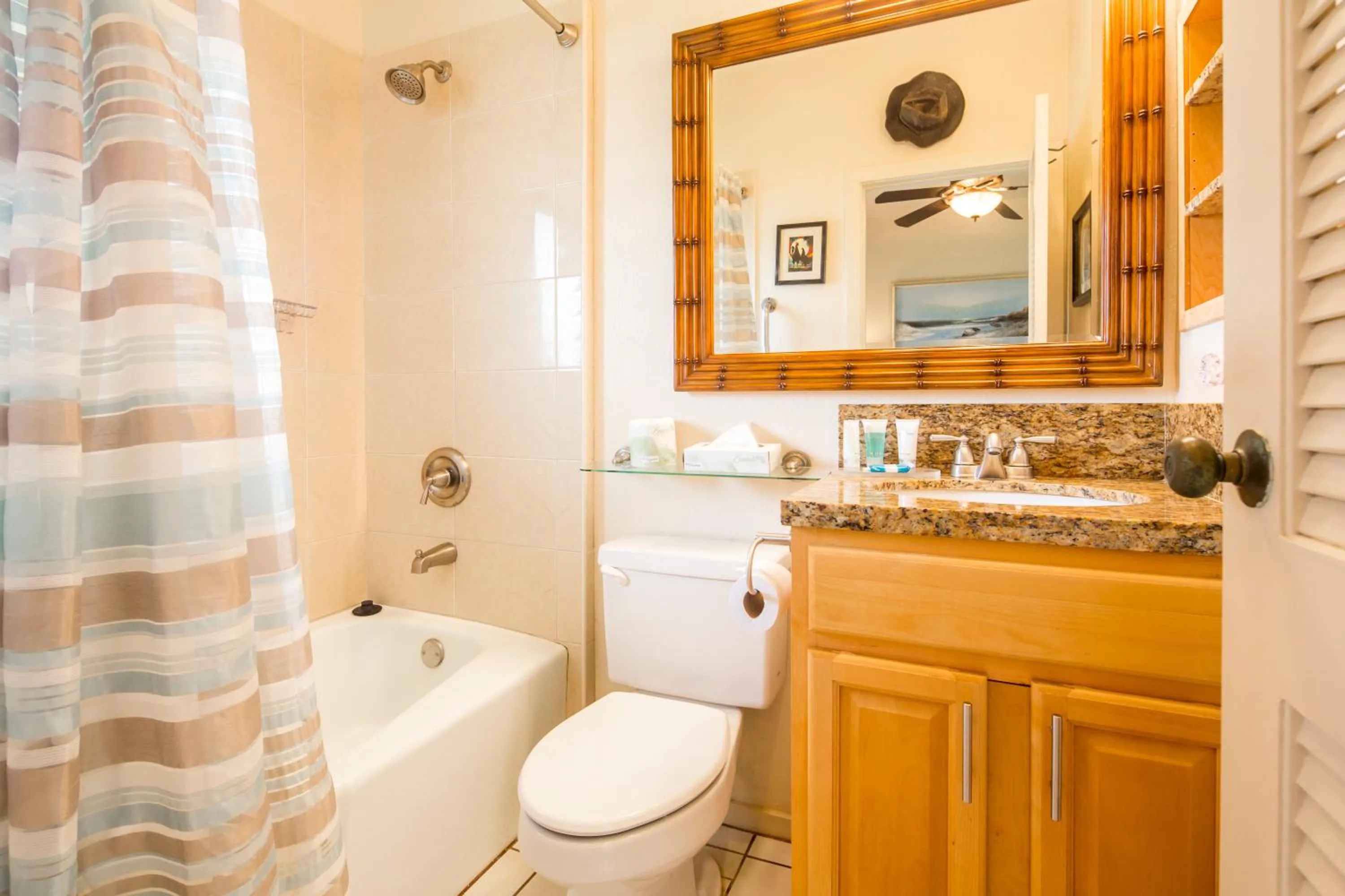 Bathroom in Castle Kaha Lani Resort