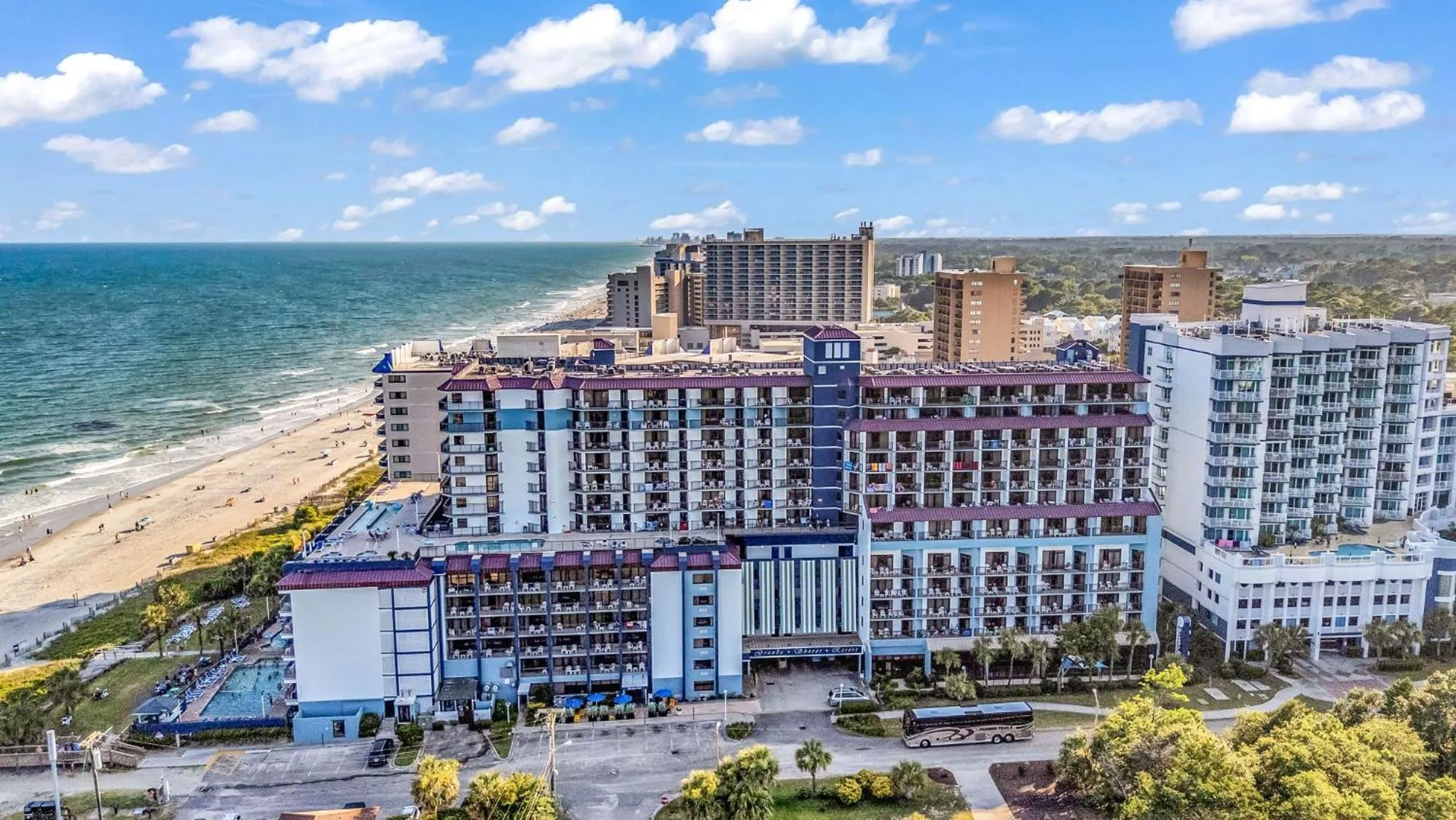 Property building in Grande Shores