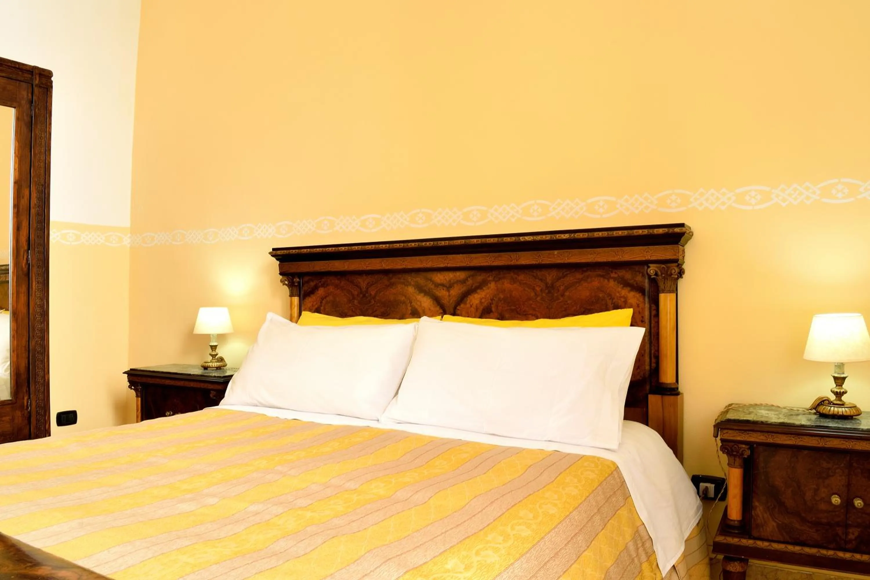 Bed in Residenza Santa Lucia B&B