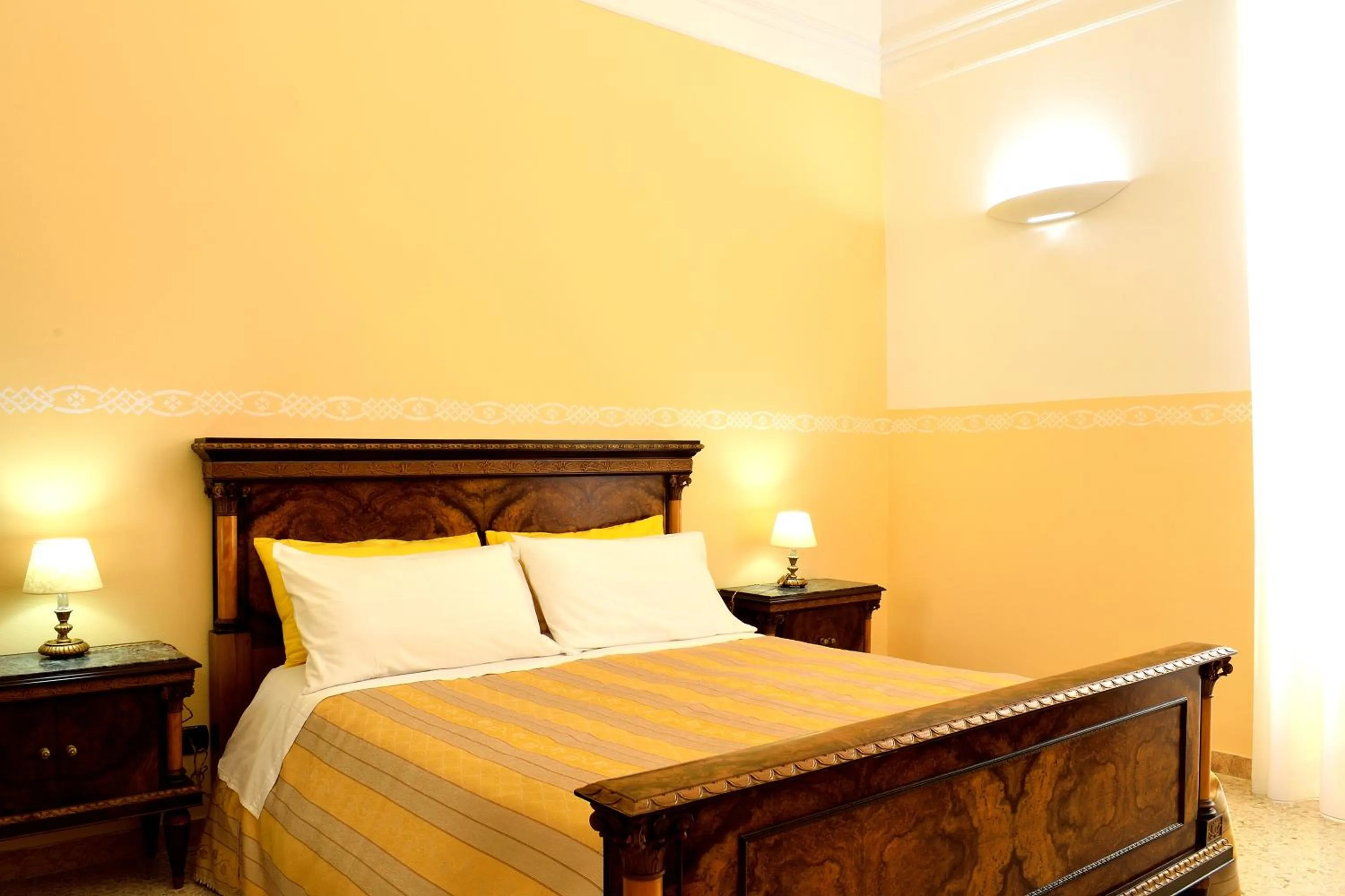 Bed in Residenza Santa Lucia B&B