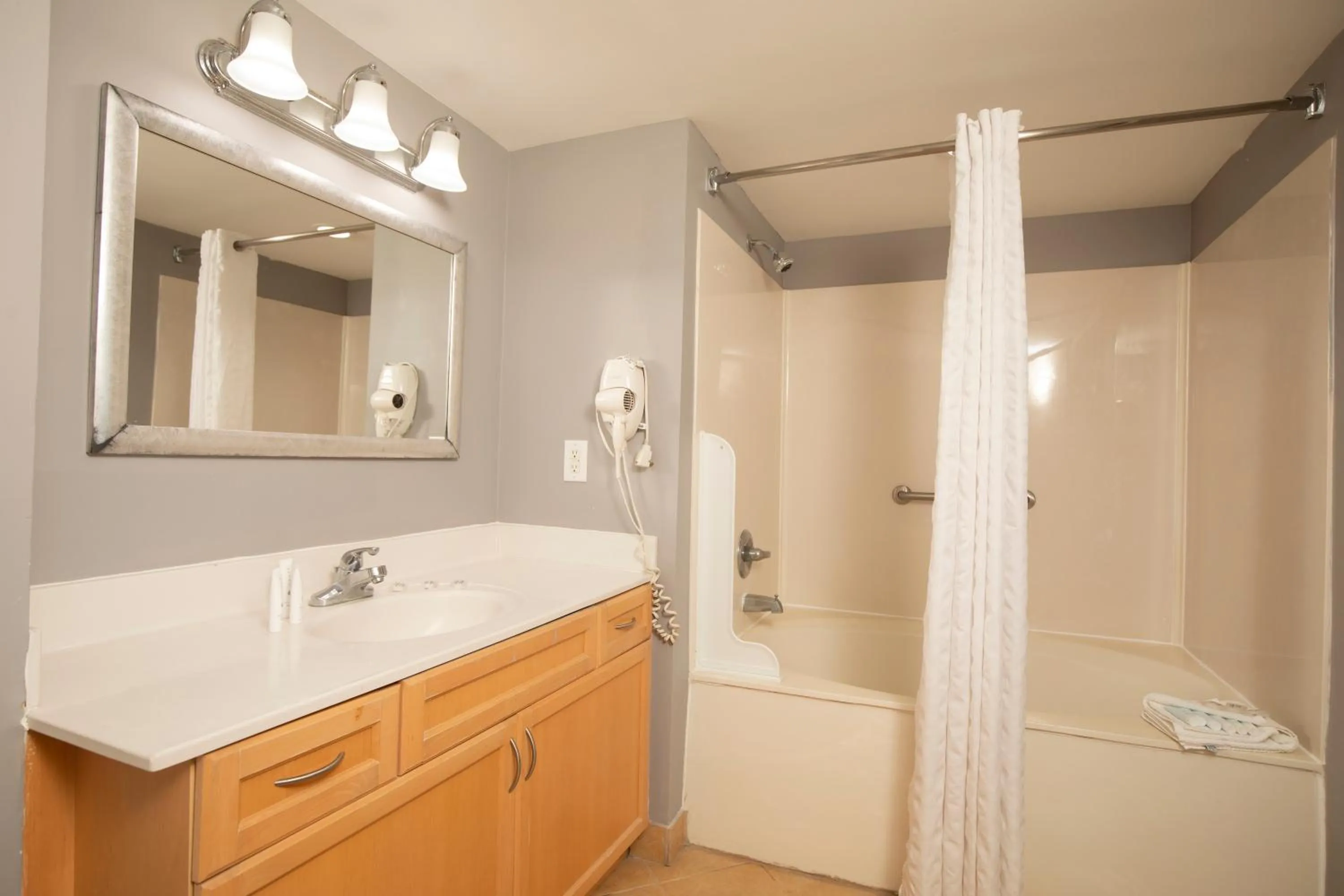 Shower in Prince Resort