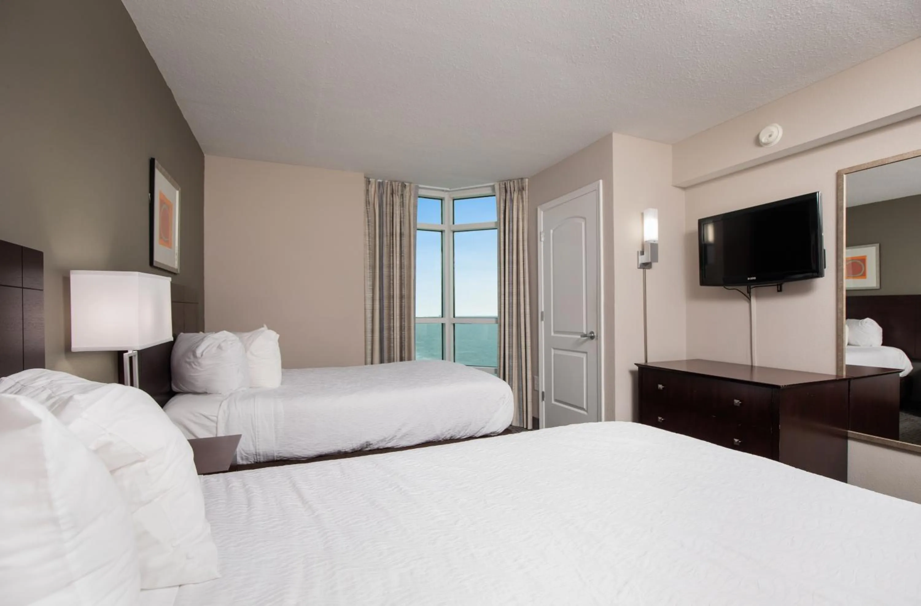 Bedroom, Bed in Prince Resort