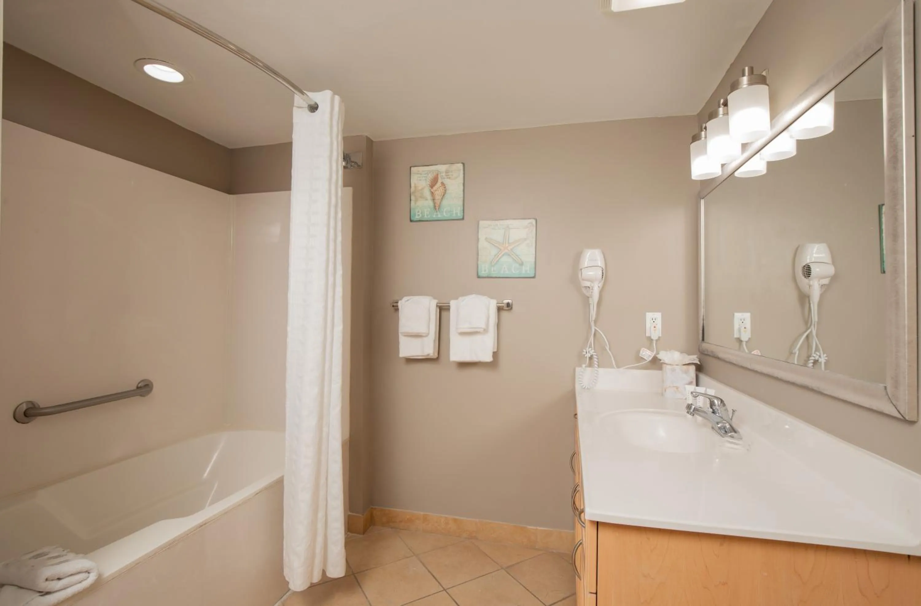 Shower in Prince Resort