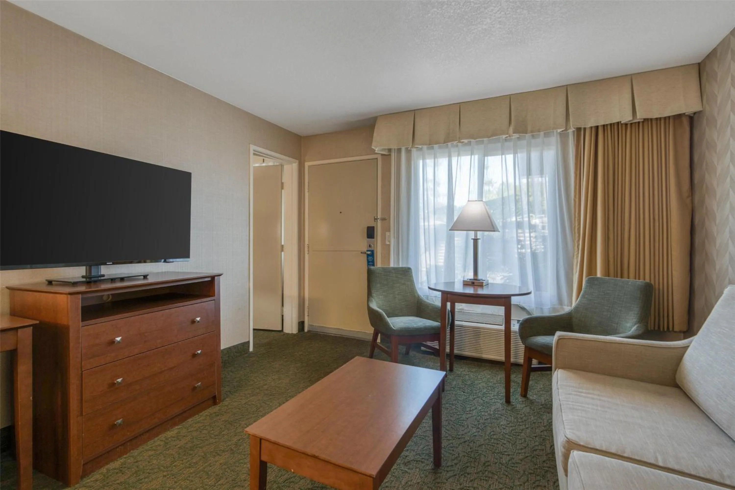 Photo of the whole room in Best Western Seven Seas