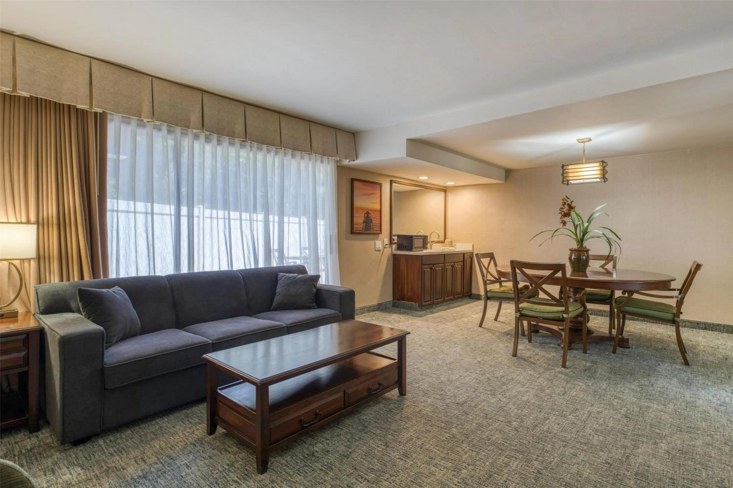 Photo of the whole room in Best Western Seven Seas