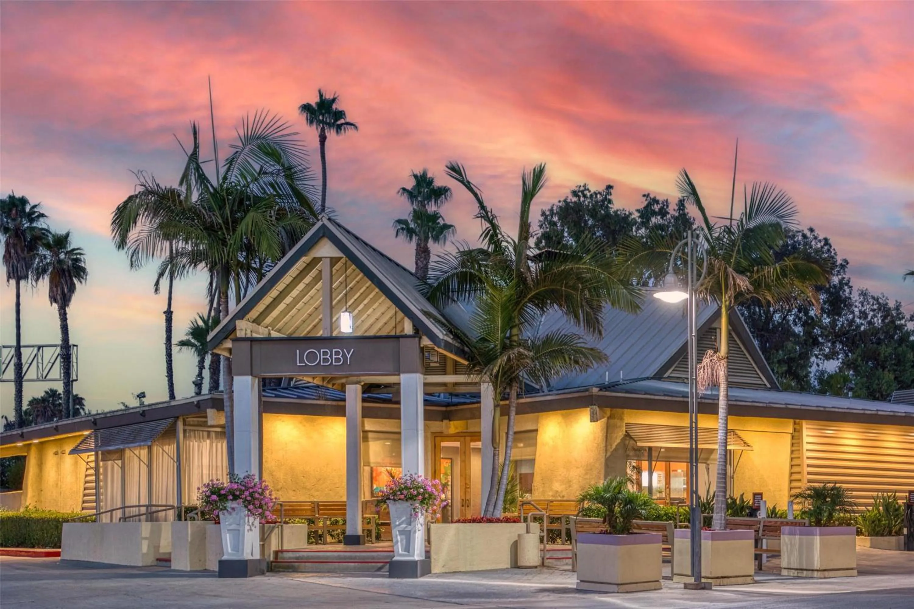 Property building in Best Western Seven Seas