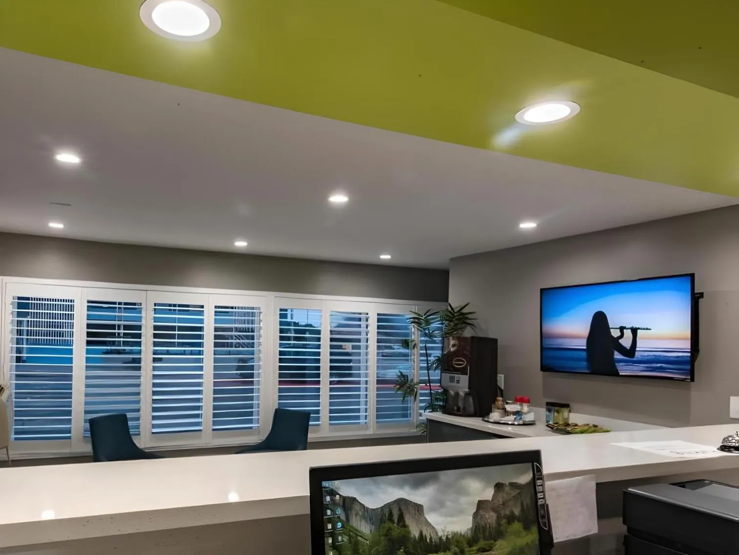 Lobby or reception in The SeaScape Inn