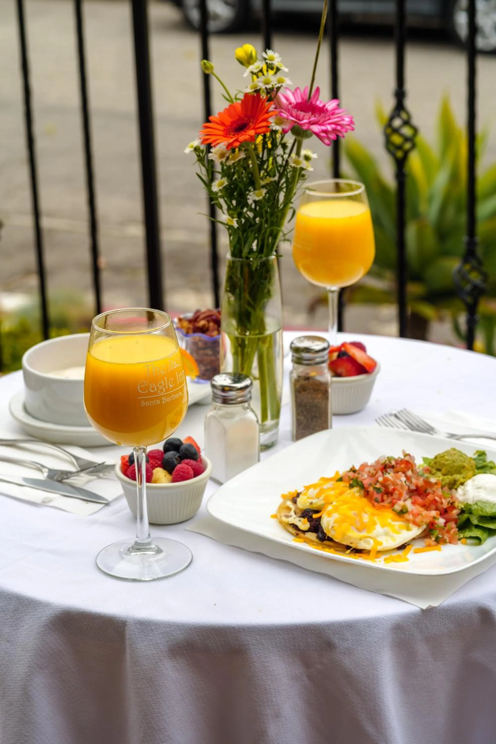 Breakfast in The Eagle Inn