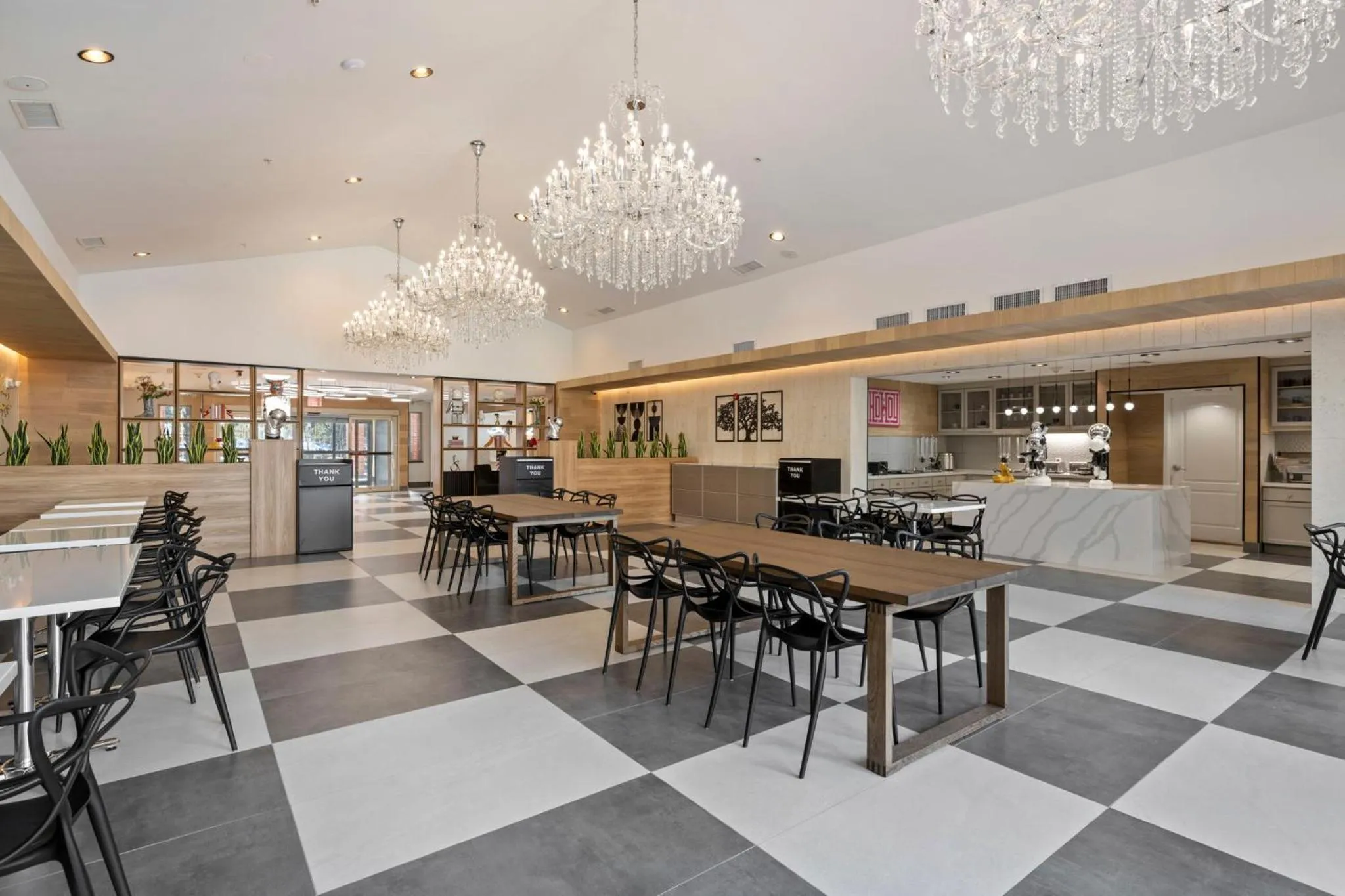 Breakfast in Kompose Boutique Hotel Houston Cy-Fair