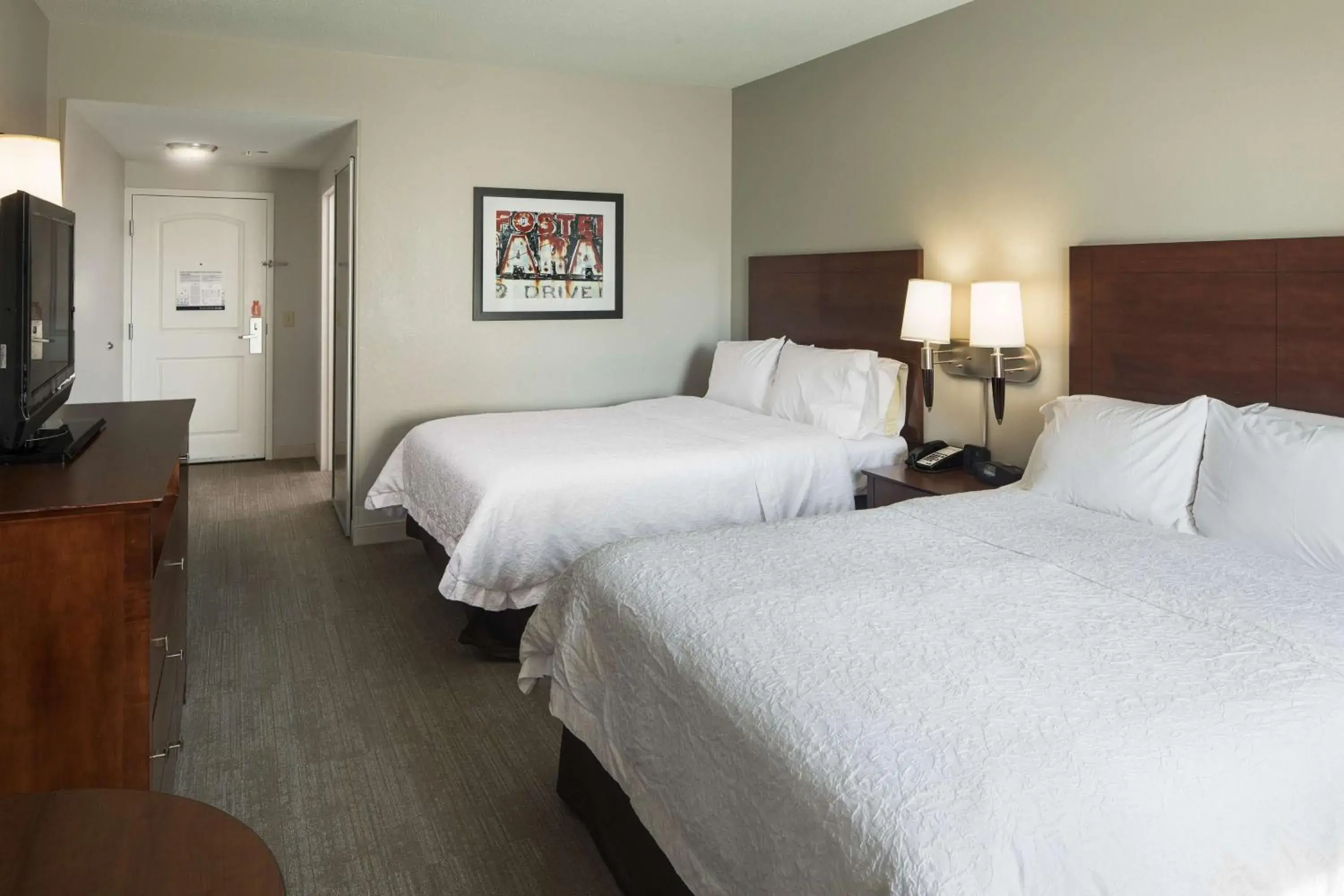 Queen Room with Two Queen Beds - Hearing Access/Non-Smoking in Hampton Inn & Suites Little Rock-Downtown Queen Room with Two Queen Beds - Hearing Access/Non-Smoking in Hampton Inn & Suites Little Rock-Downtown