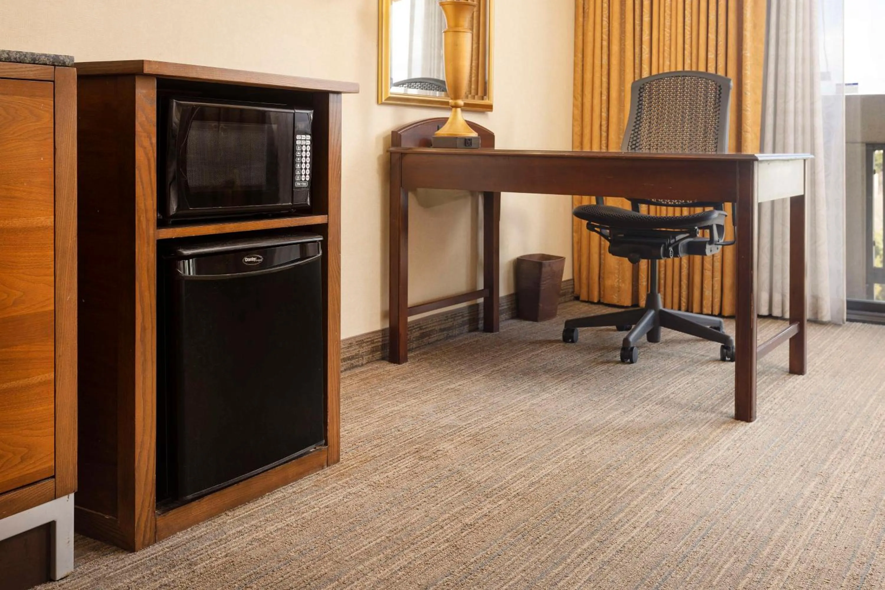 Bedroom in DoubleTree by Hilton San Jose