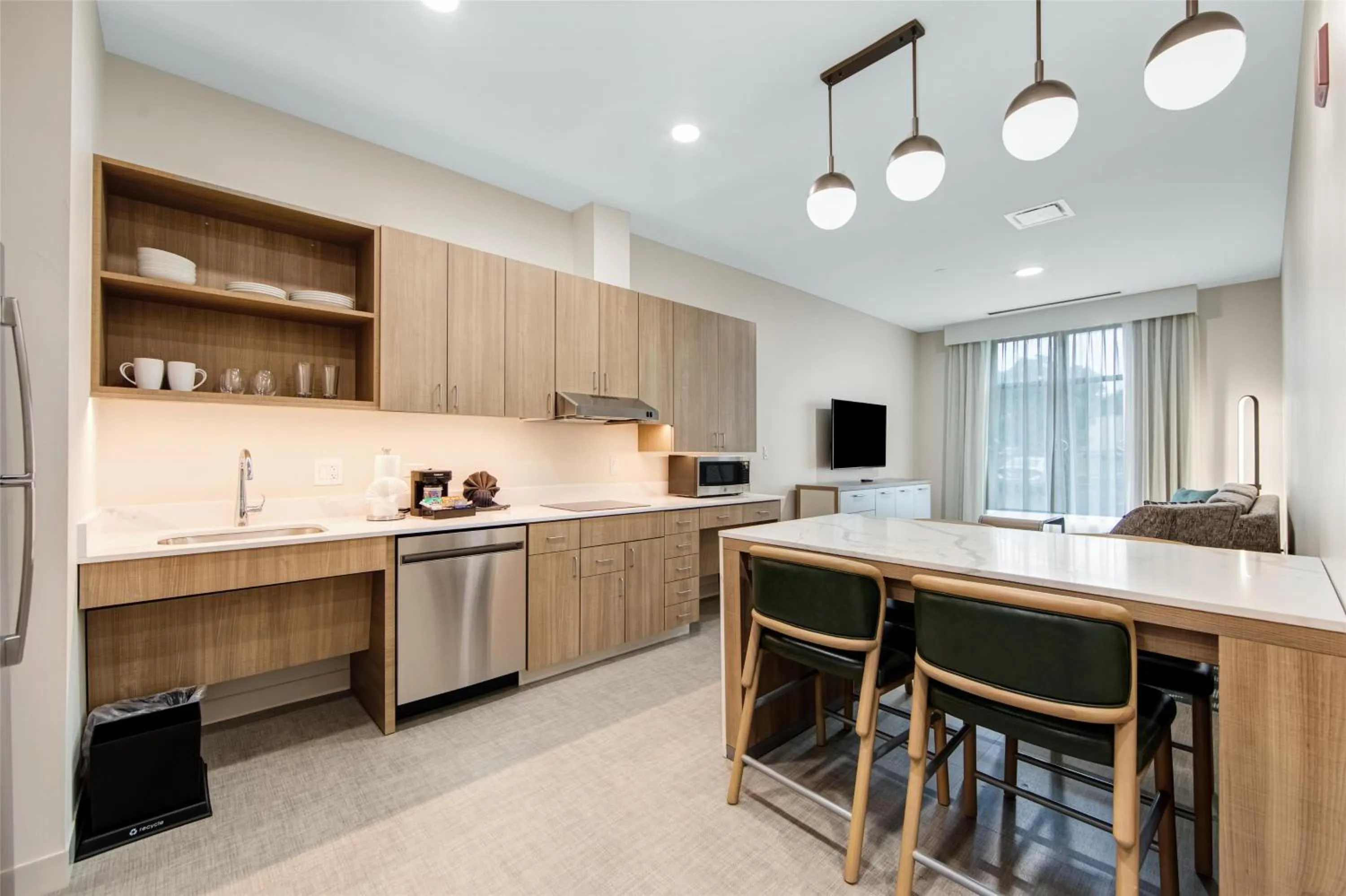 Kitchen or kitchenette in Homewood Suites by Hilton East Rutherford - Meadowlands, NJ